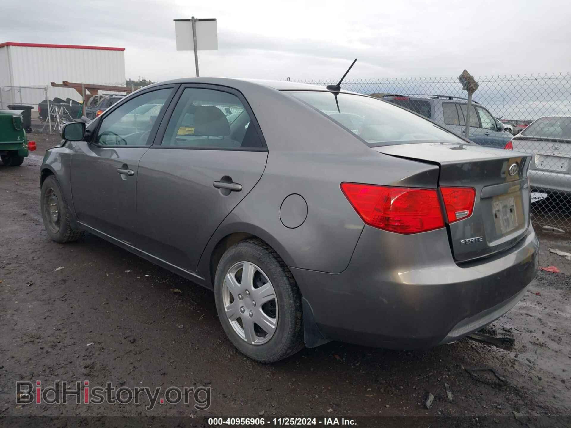 2012 KIA FORTE - VIN: KNAFU4A20C5641045 - Фото 3