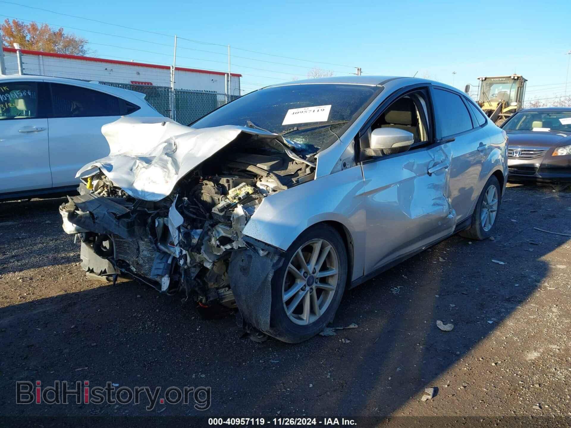 2015 FORD FOCUS - VIN: 1FADP3F22FL227453 - Фото 2