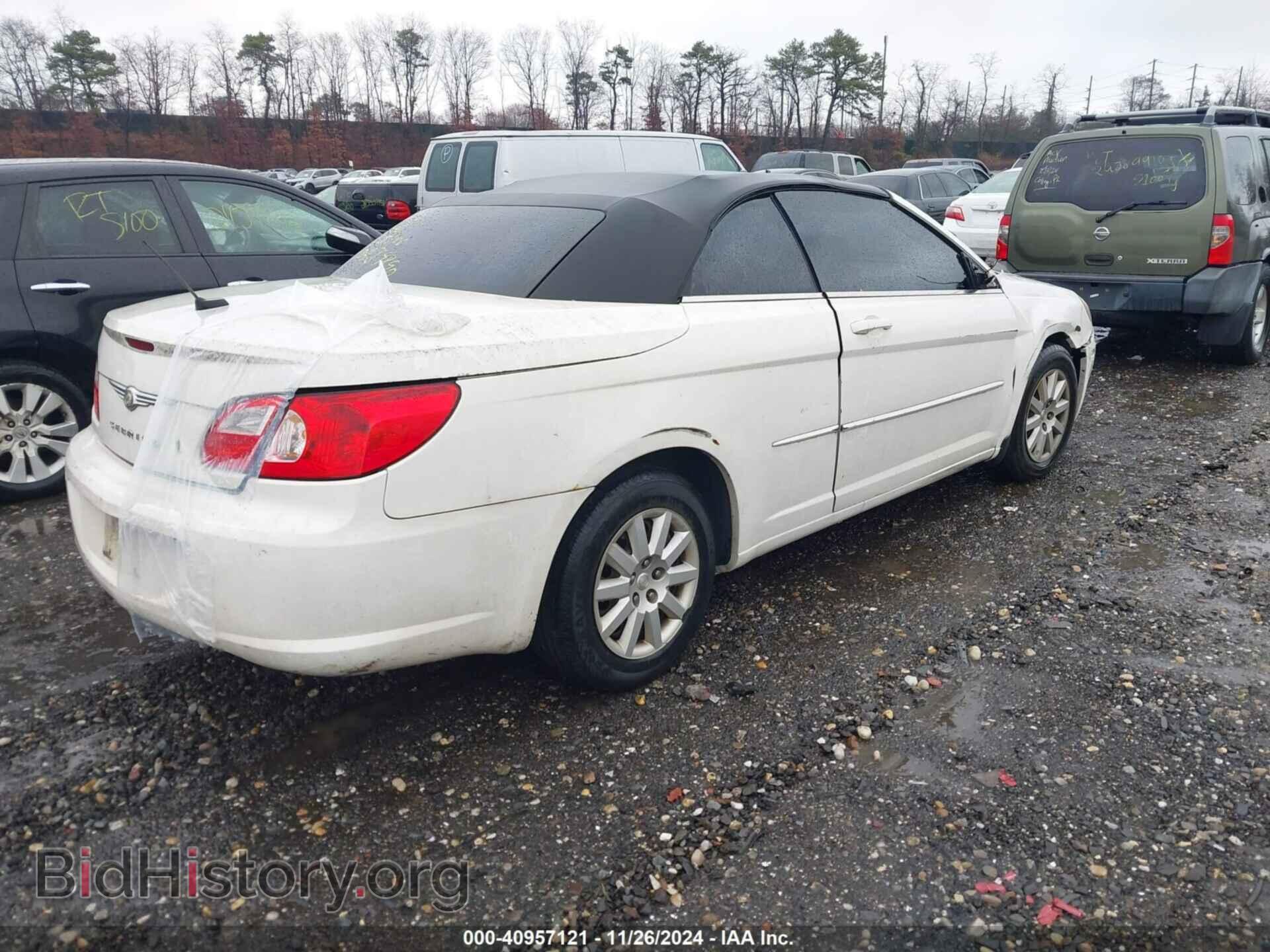 2008 CHRYSLER SEBRING - VIN: 1C3LC45KX8N223932 - Фото 4