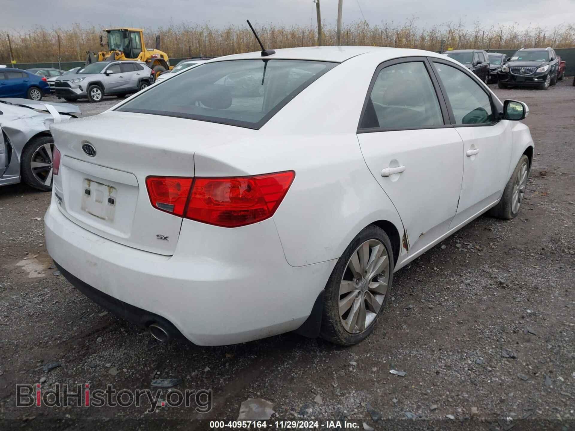 2011 KIA FORTE - VIN: KNAFW4A37B5389408 - Фото 4