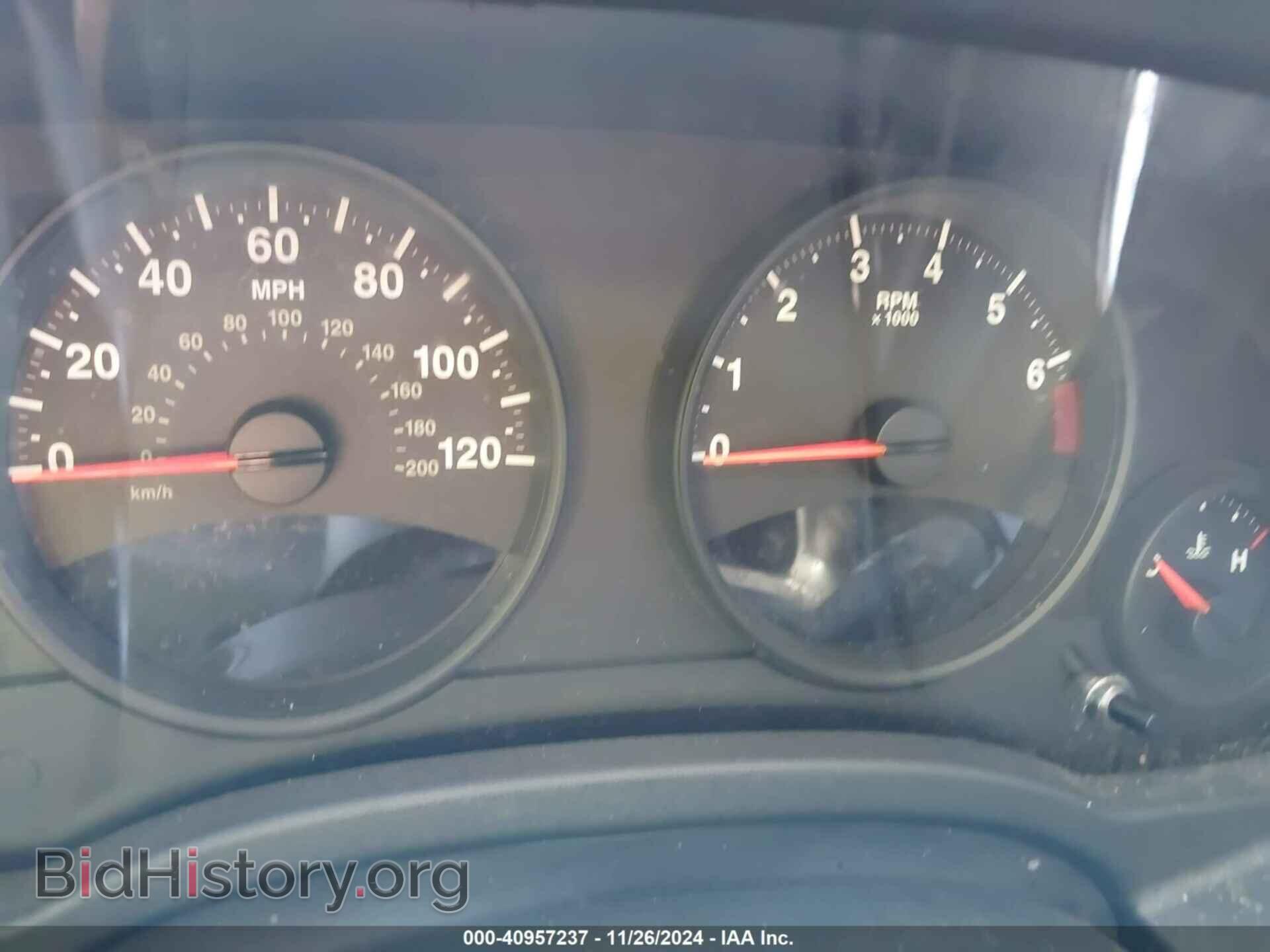 2011 JEEP COMPASS - VIN: 1J4NT1FB6BD165729 - Photo 7