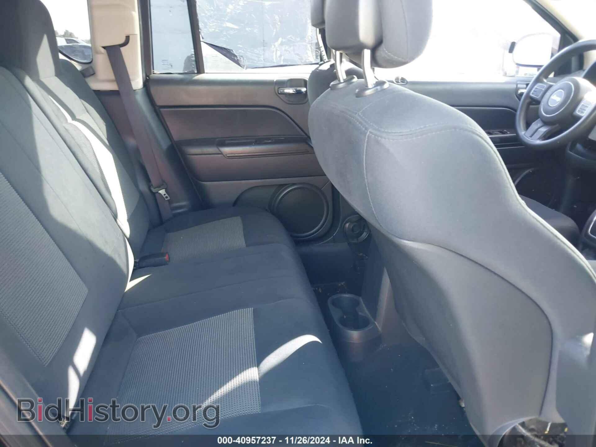 2011 JEEP COMPASS - VIN: 1J4NT1FB6BD165729 - Photo 8