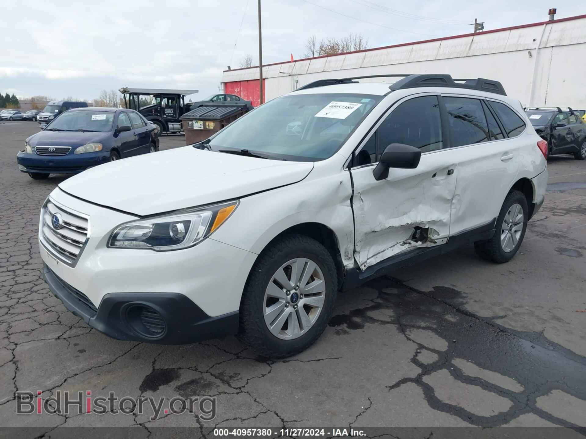 2017 SUBARU OUTBACK - VIN: 4S4BSAAC5H3270929 - Фото 2