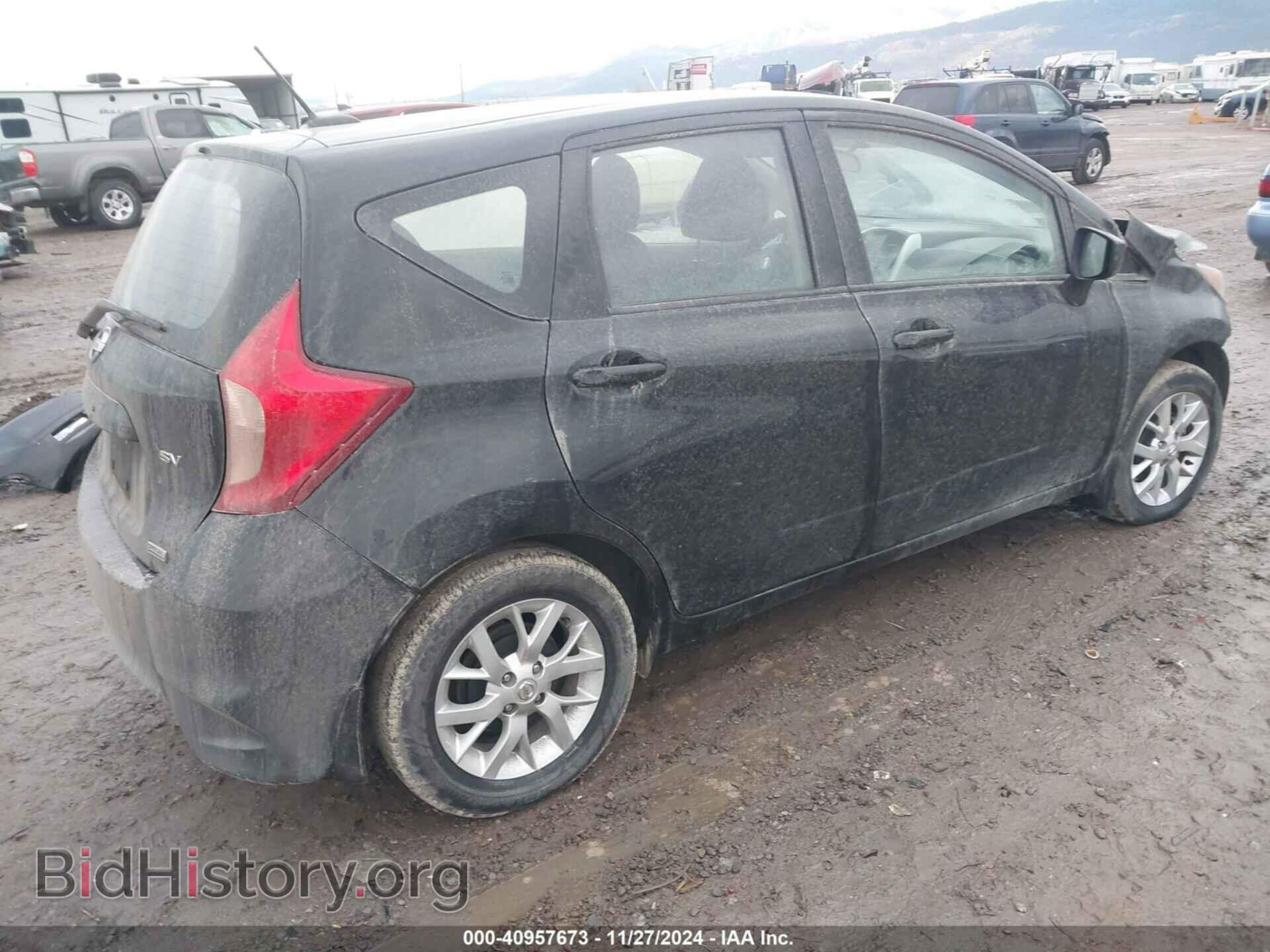 2018 NISSAN VERSA NOTE - VIN: 3N1CE2CP6JL354244 - Фото 4