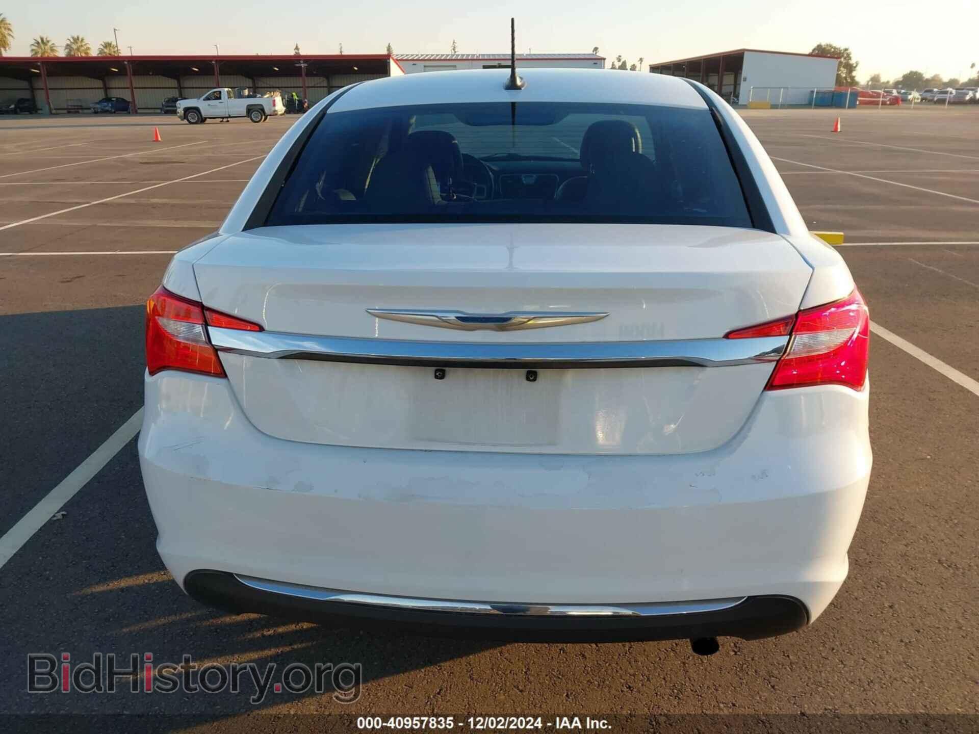 2012 CHRYSLER 200 - VIN: 1C3CCBCB8CN307599 - Фото 16