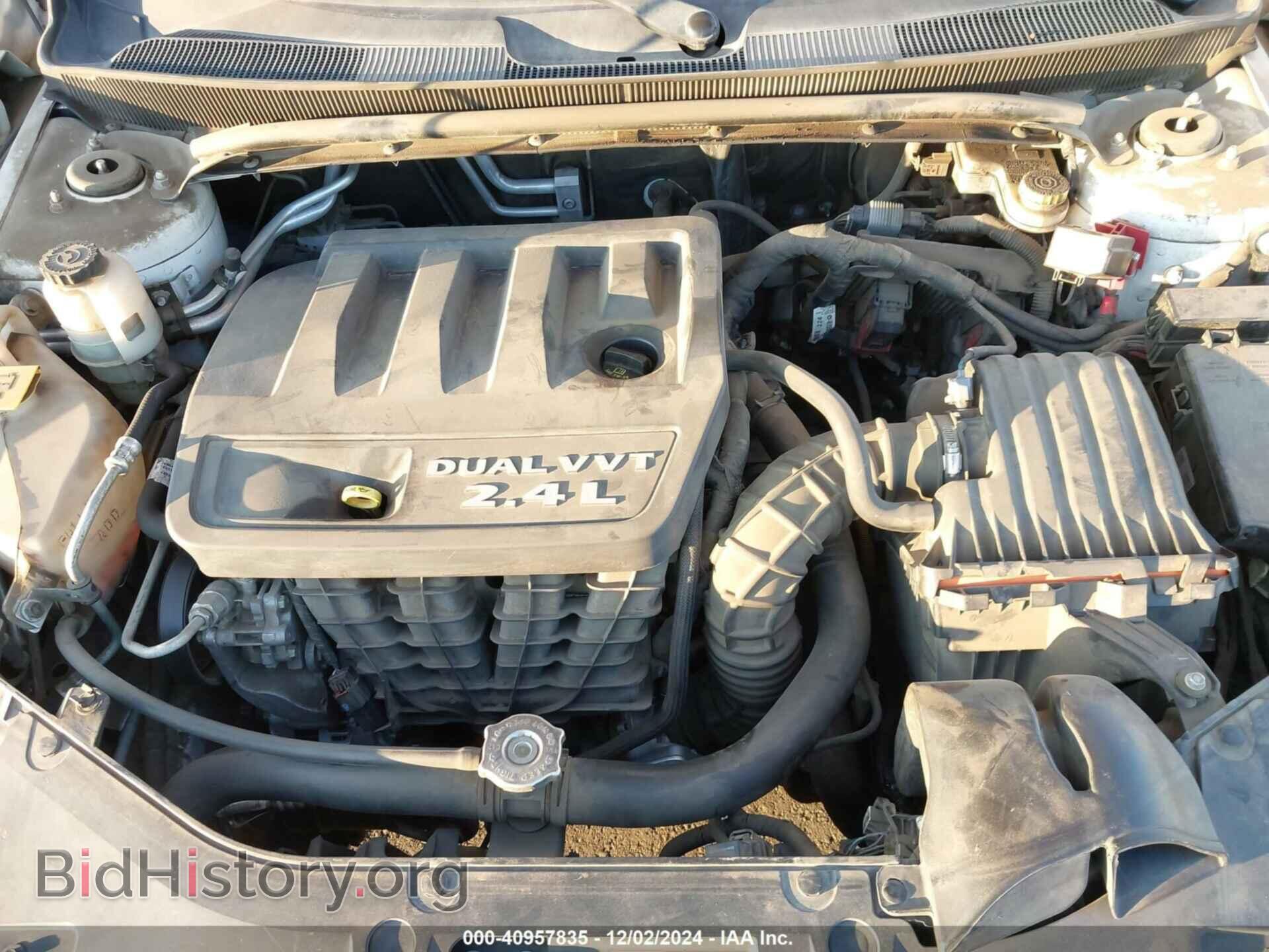 2012 CHRYSLER 200 - VIN: 1C3CCBCB8CN307599 - Фото 10