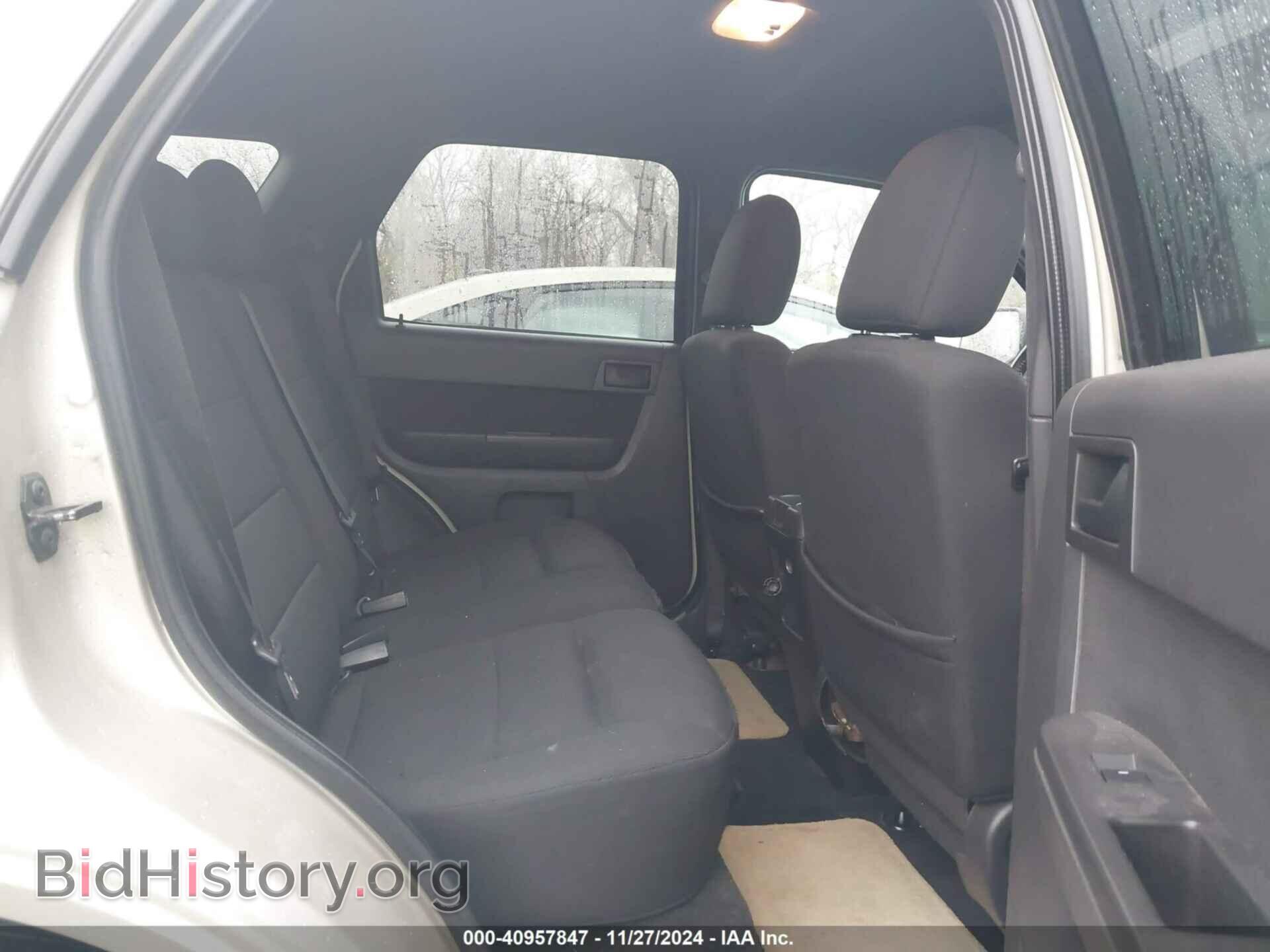 2010 FORD ESCAPE - VIN: 1FMCU0DG2AKA36086 - Фото 8