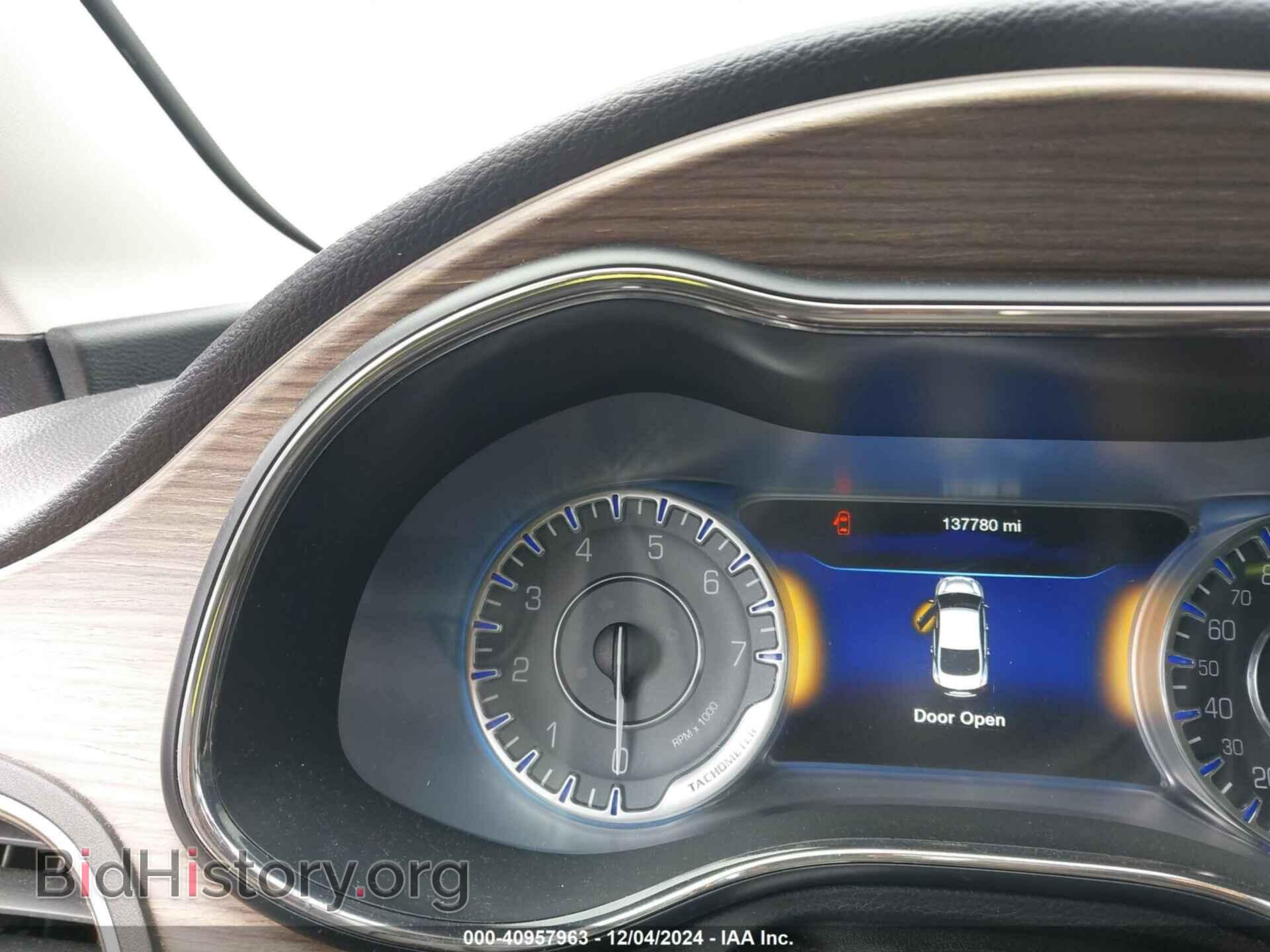 2015 CHRYSLER 200 - VIN: 1C3CCCEG0FN664682 - Photo 7
