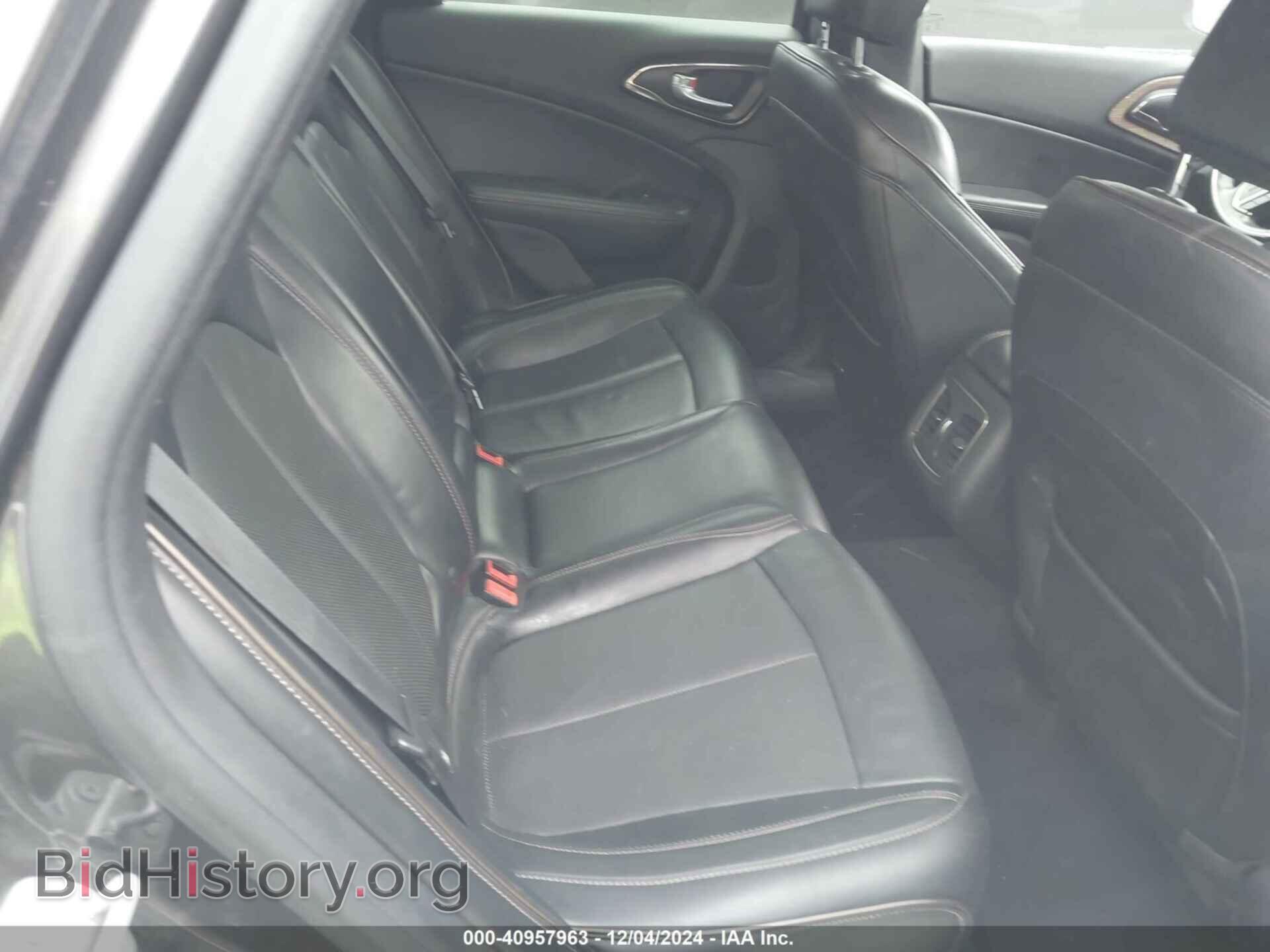 2015 CHRYSLER 200 - VIN: 1C3CCCEG0FN664682 - Photo 8