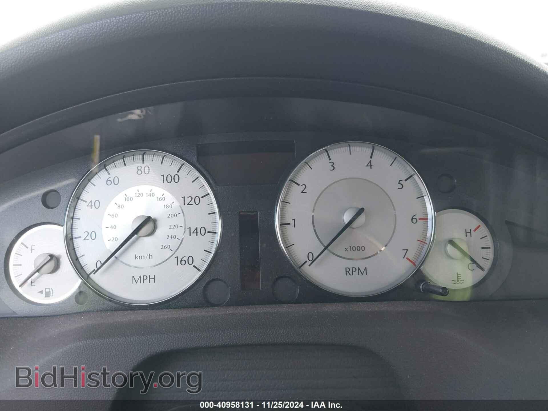 2008 CHRYSLER 300C - VIN: 2C3LA63H58H119785 - Фото 7
