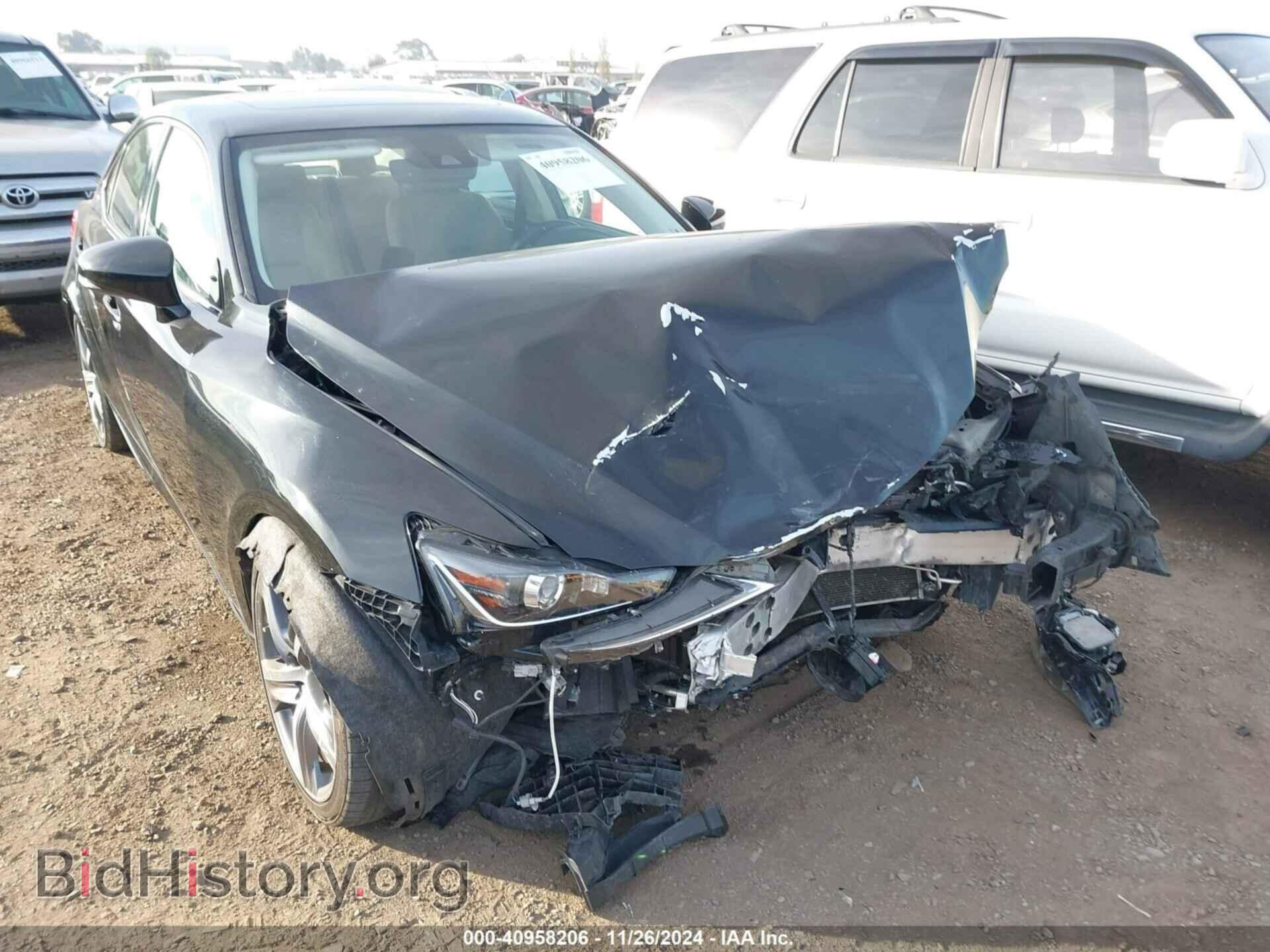 2017 LEXUS IS 200T - VIN: JTHBA1D22H5040262 - Фото 6