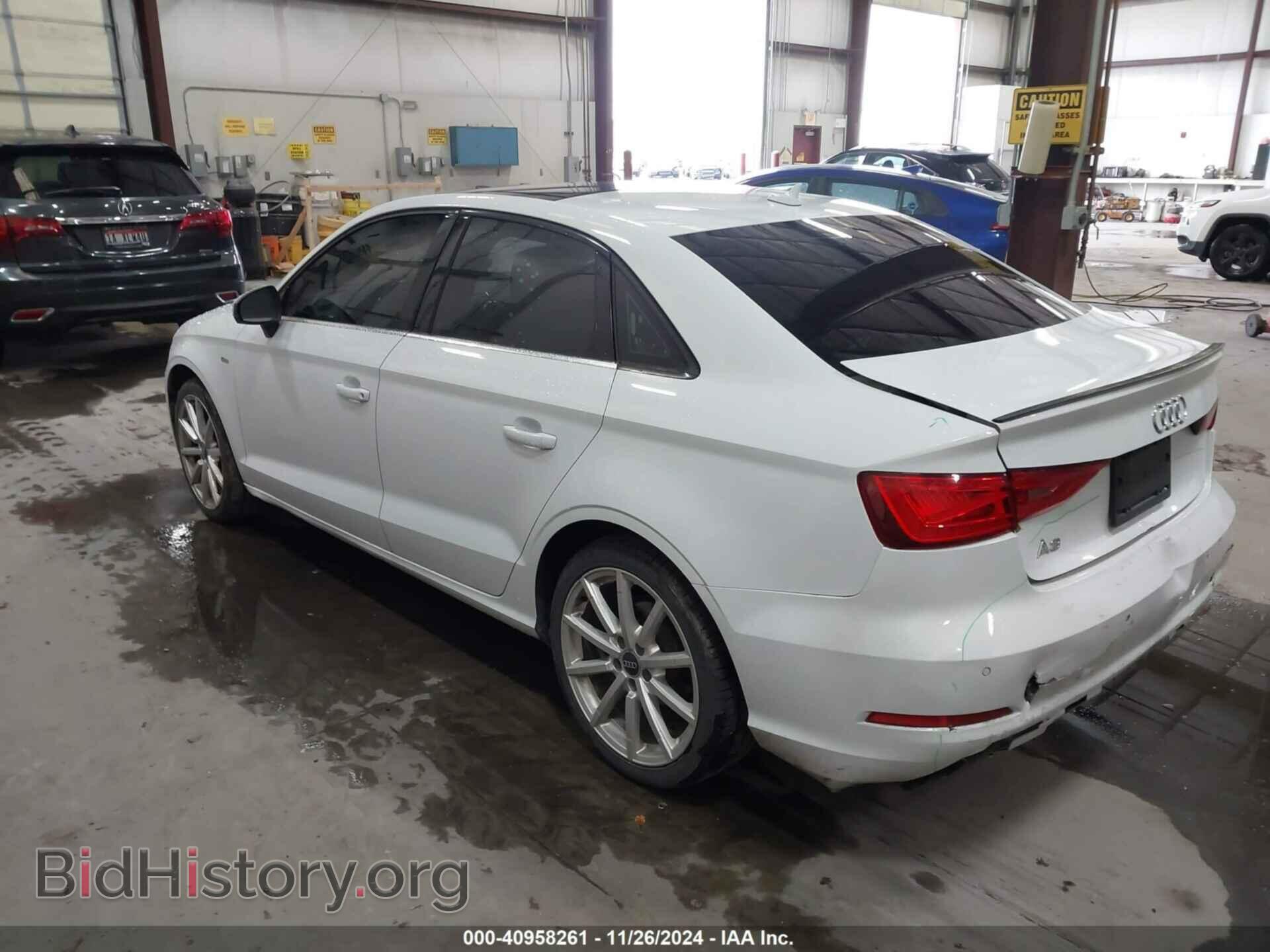 2015 AUDI A3 - VIN: WAUCCGFF5F1021371 - Фото 3