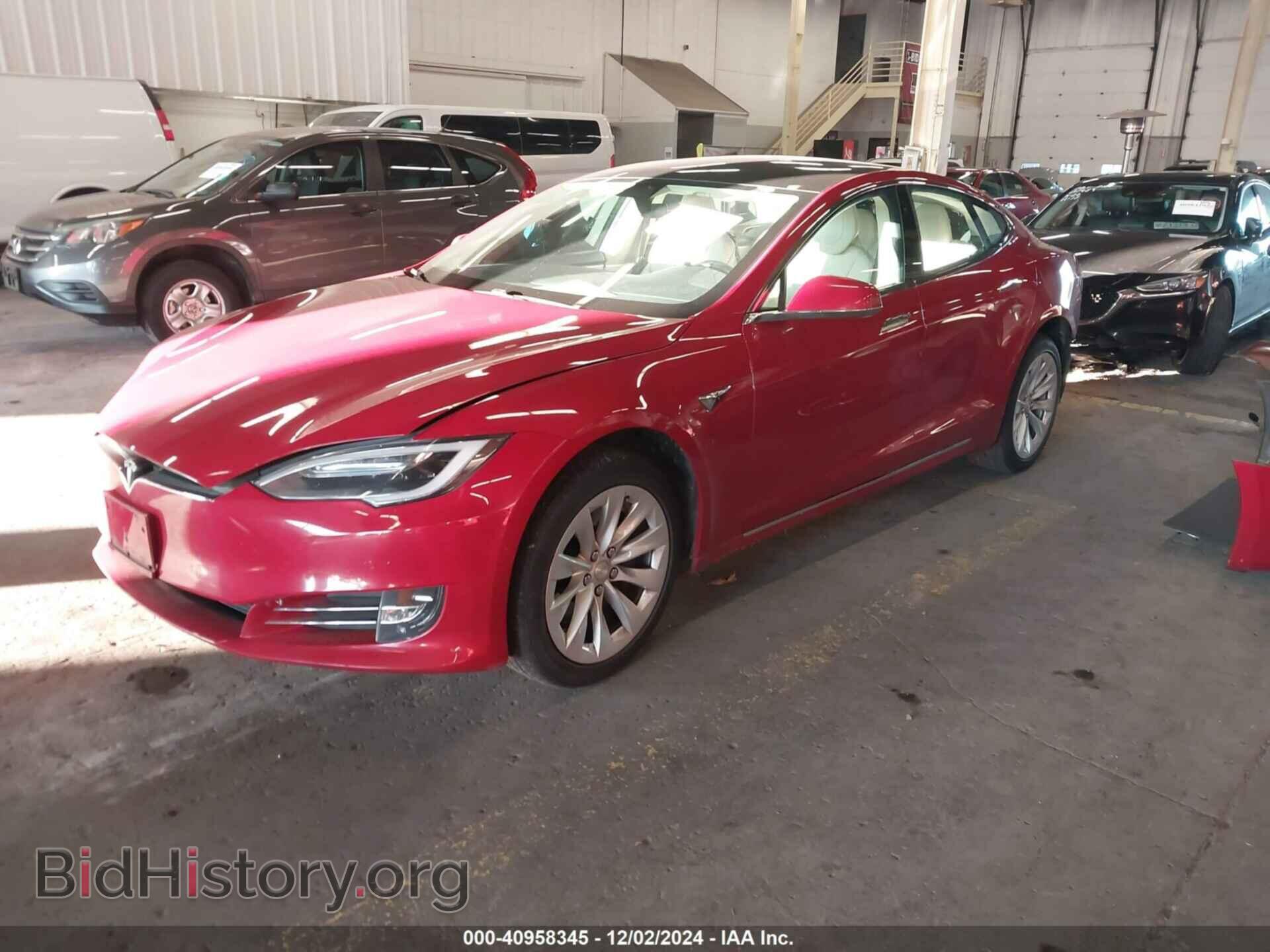 2017 TESLA MODEL S - VIN: 5YJSA1E18HF216043 - Фото 2