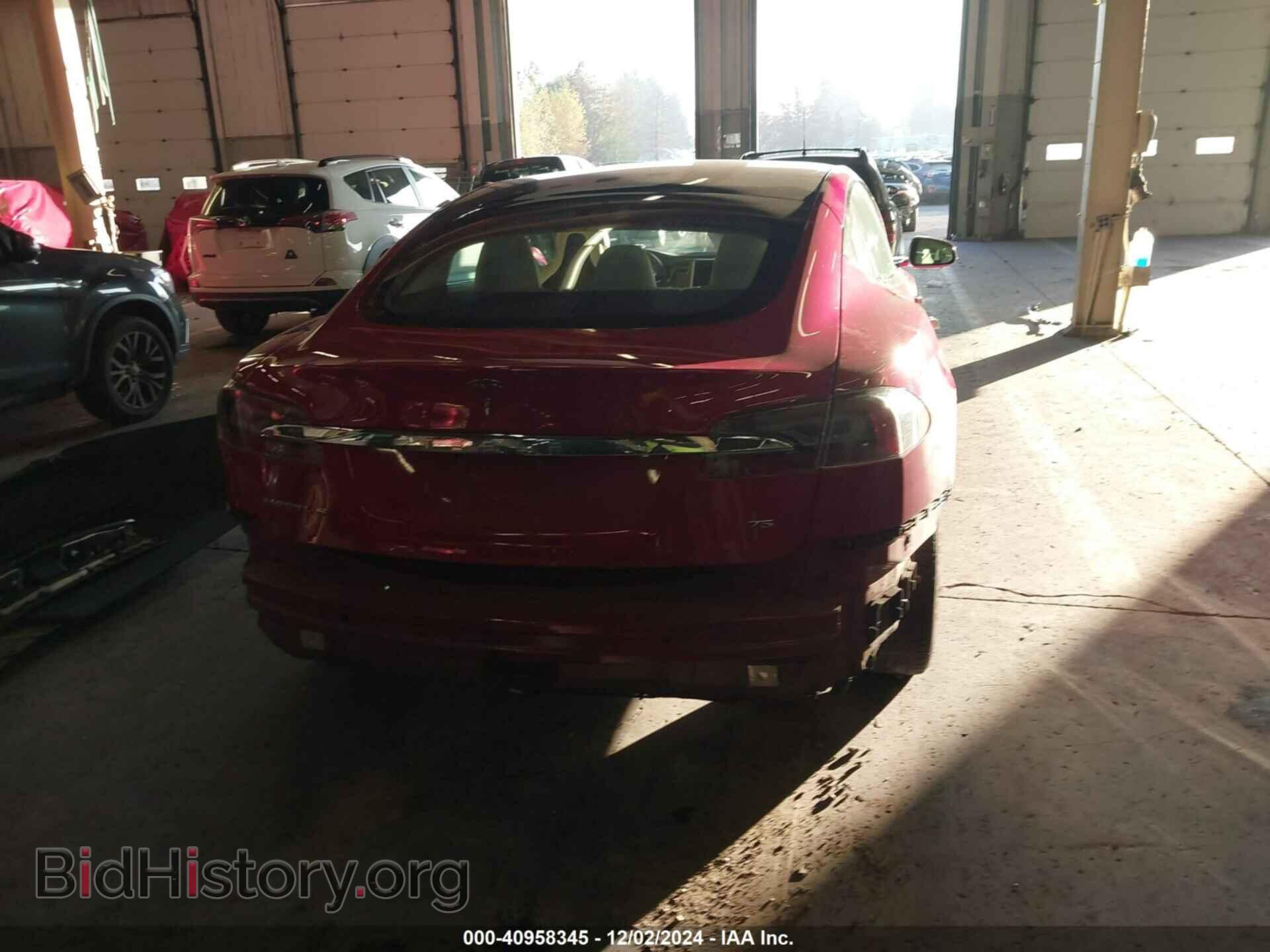 2017 TESLA MODEL S - VIN: 5YJSA1E18HF216043 - Фото 17