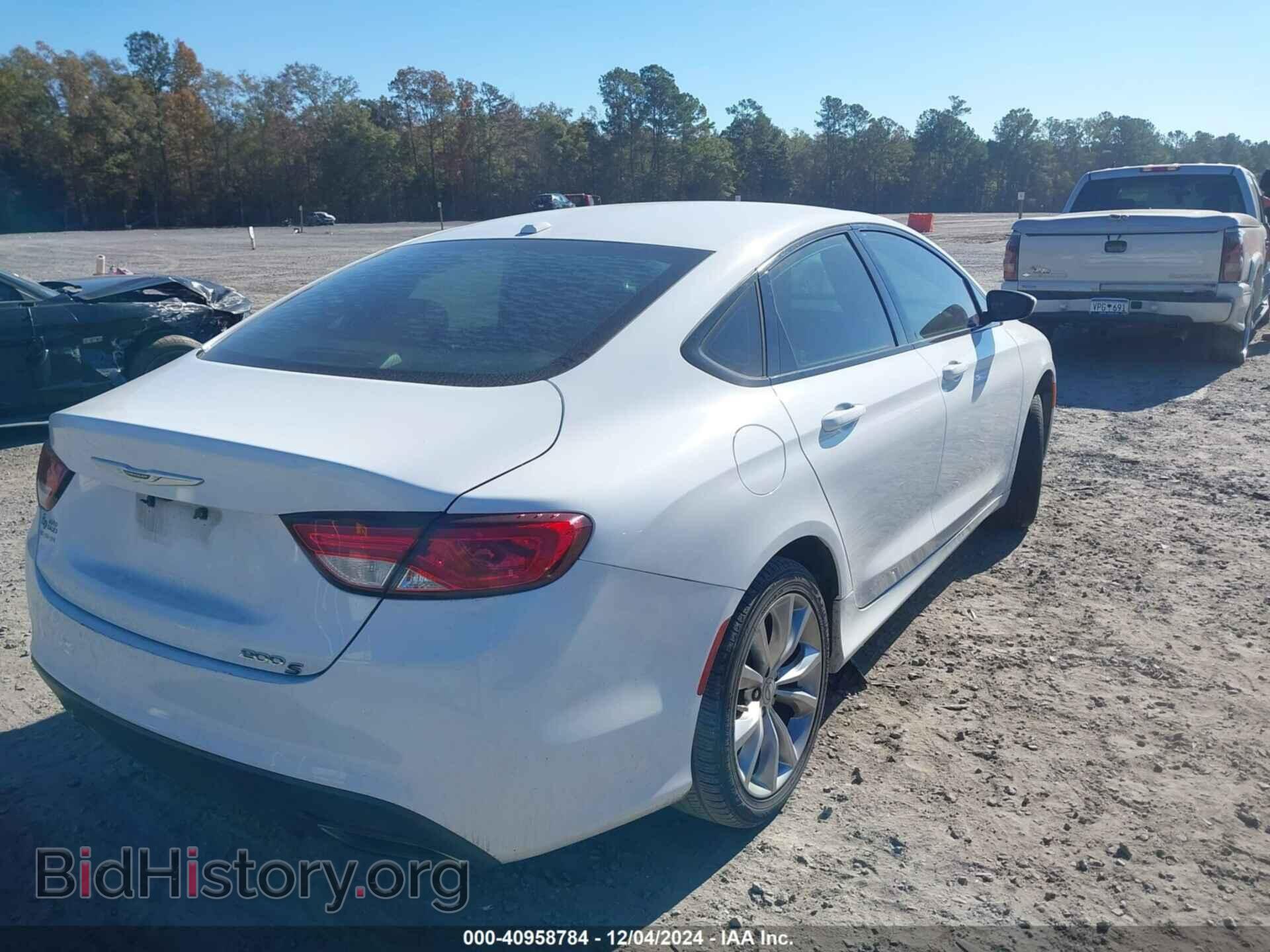 2015 CHRYSLER 200 - VIN: 1C3CCCBB9FN635822 - Photo 4