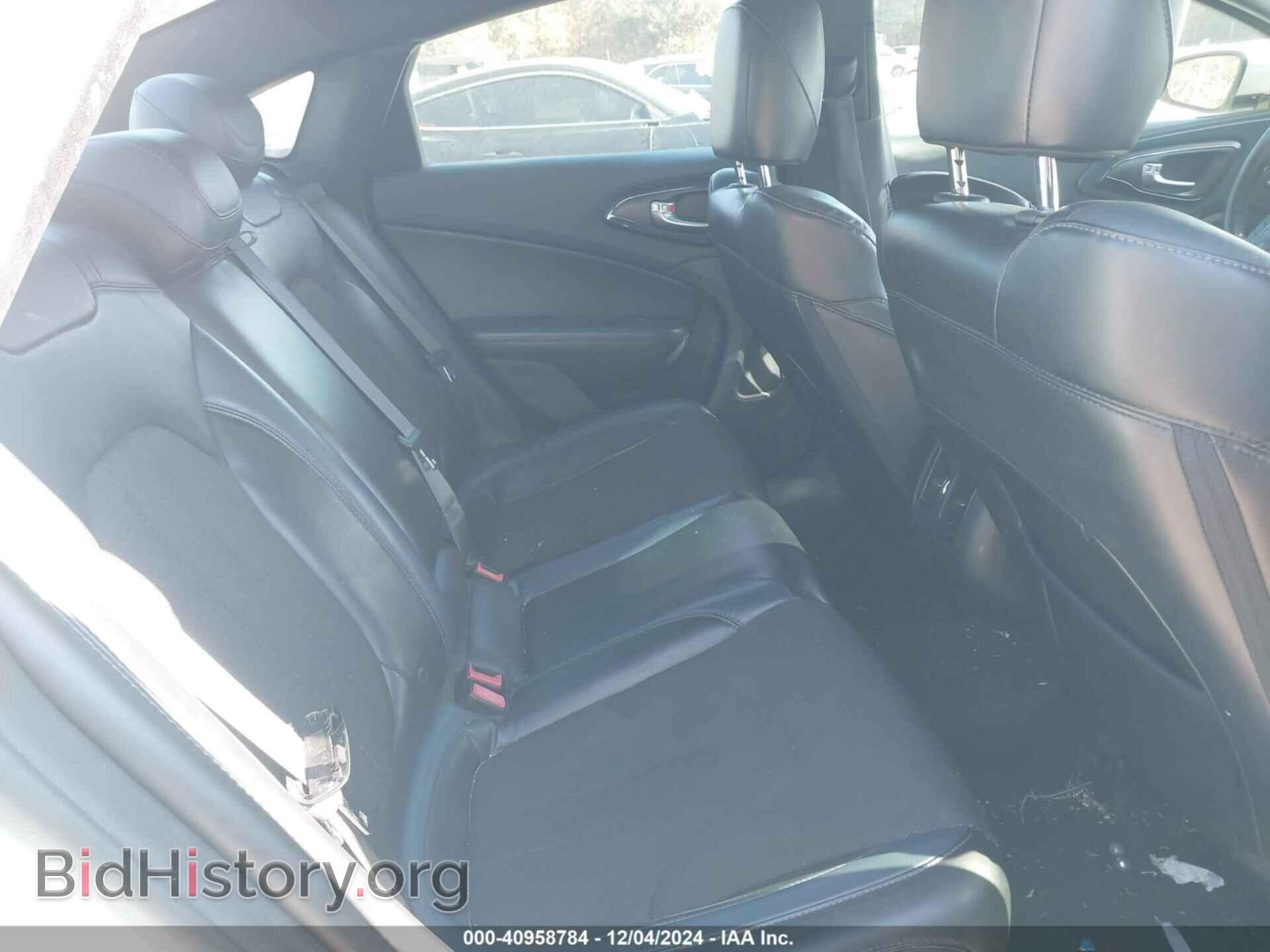 2015 CHRYSLER 200 - VIN: 1C3CCCBB9FN635822 - Photo 8