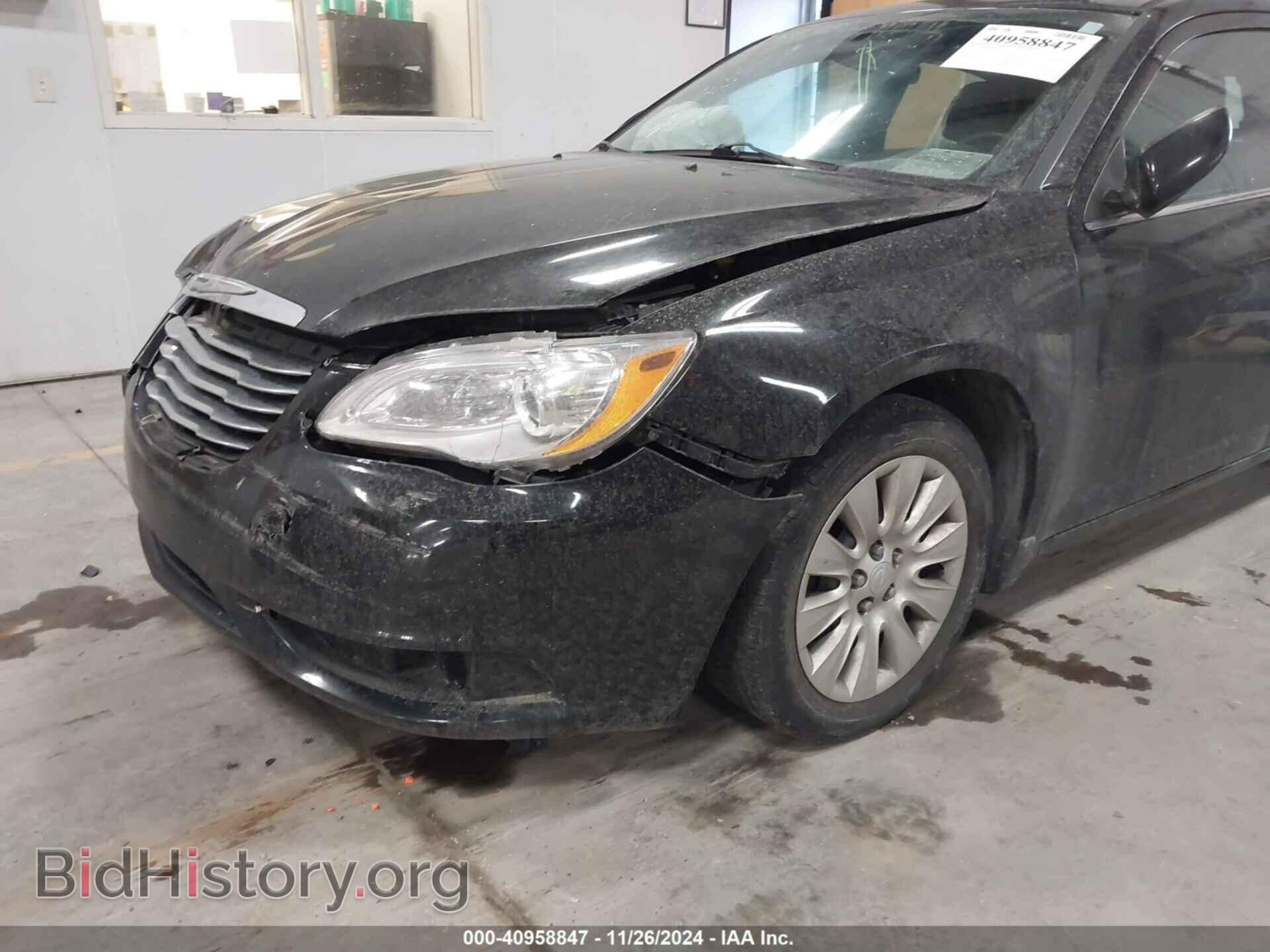 2014 CHRYSLER 200 - VIN: 1C3CCBAB8EN205774 - Фото 6
