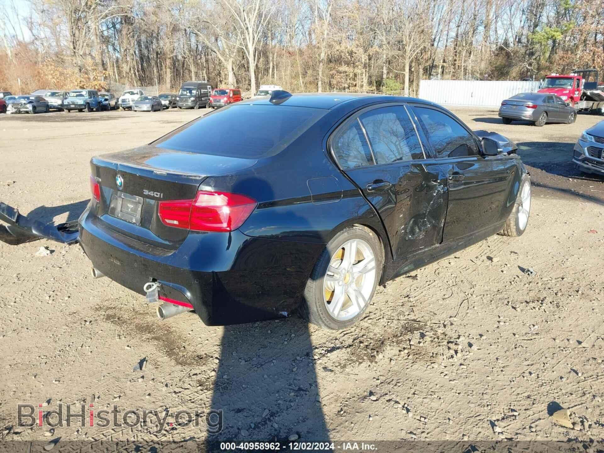 2018 BMW 340I - VIN: WBA8B7C57JA930015 - Фото 4