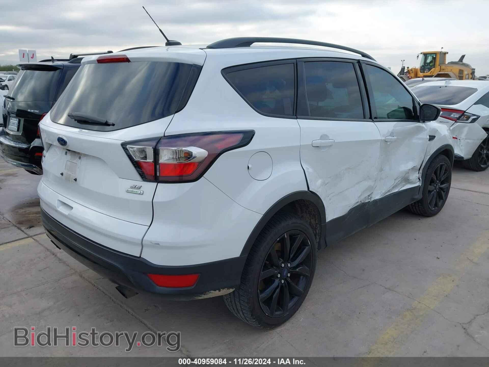 2017 FORD ESCAPE - VIN: 1FMCU0G99HUE15548 - Фото 4