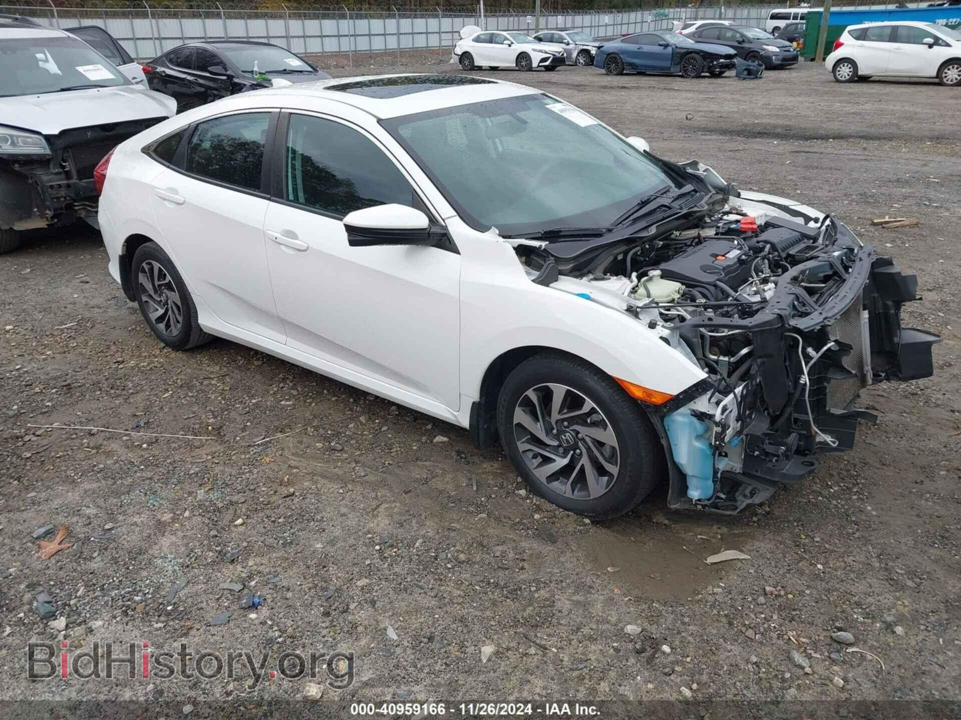 Фотография 19XFC2F75JE006564 - HONDA CIVIC 2018