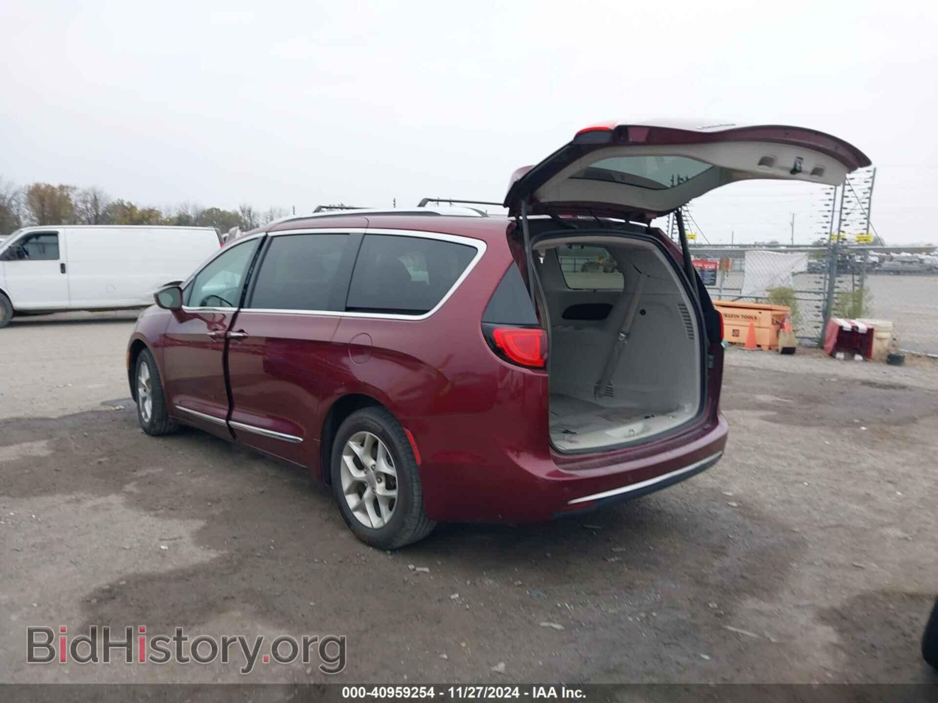 2019 CHRYSLER PACIFICA - VIN: 2C4RC1BG6KR575324 - Фото 3
