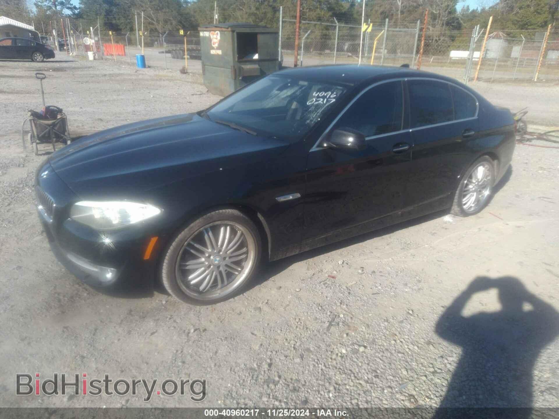 2012 BMW 528I - VIN: WBAXG5C52CDX03334 - Фото 2