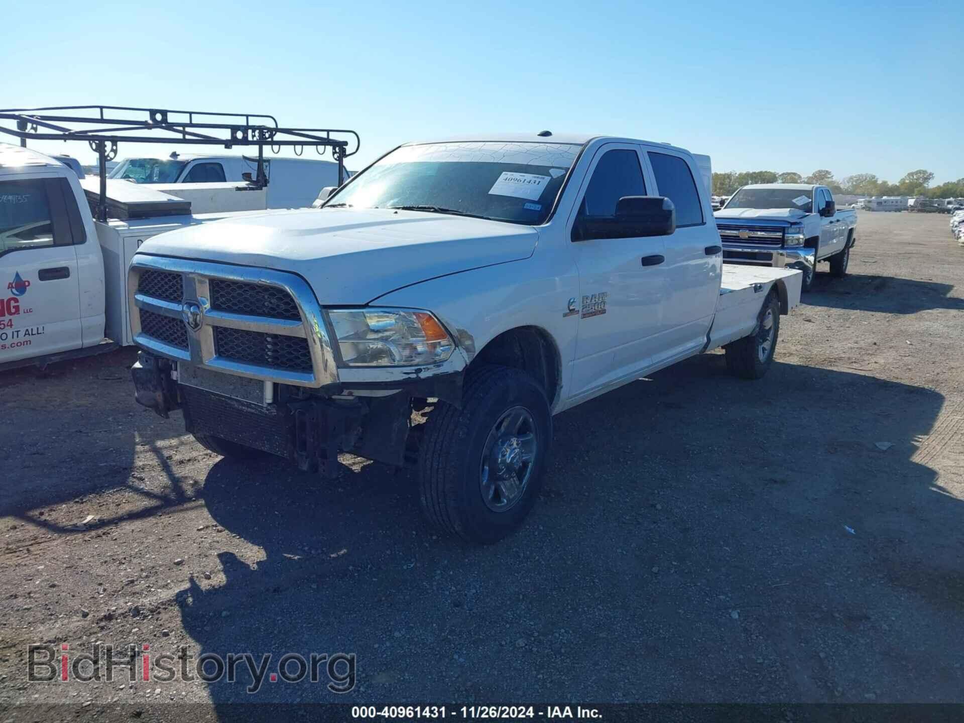 2018 RAM 2500 - VIN: 3C6UR4HL8JG340319 - Фото 2