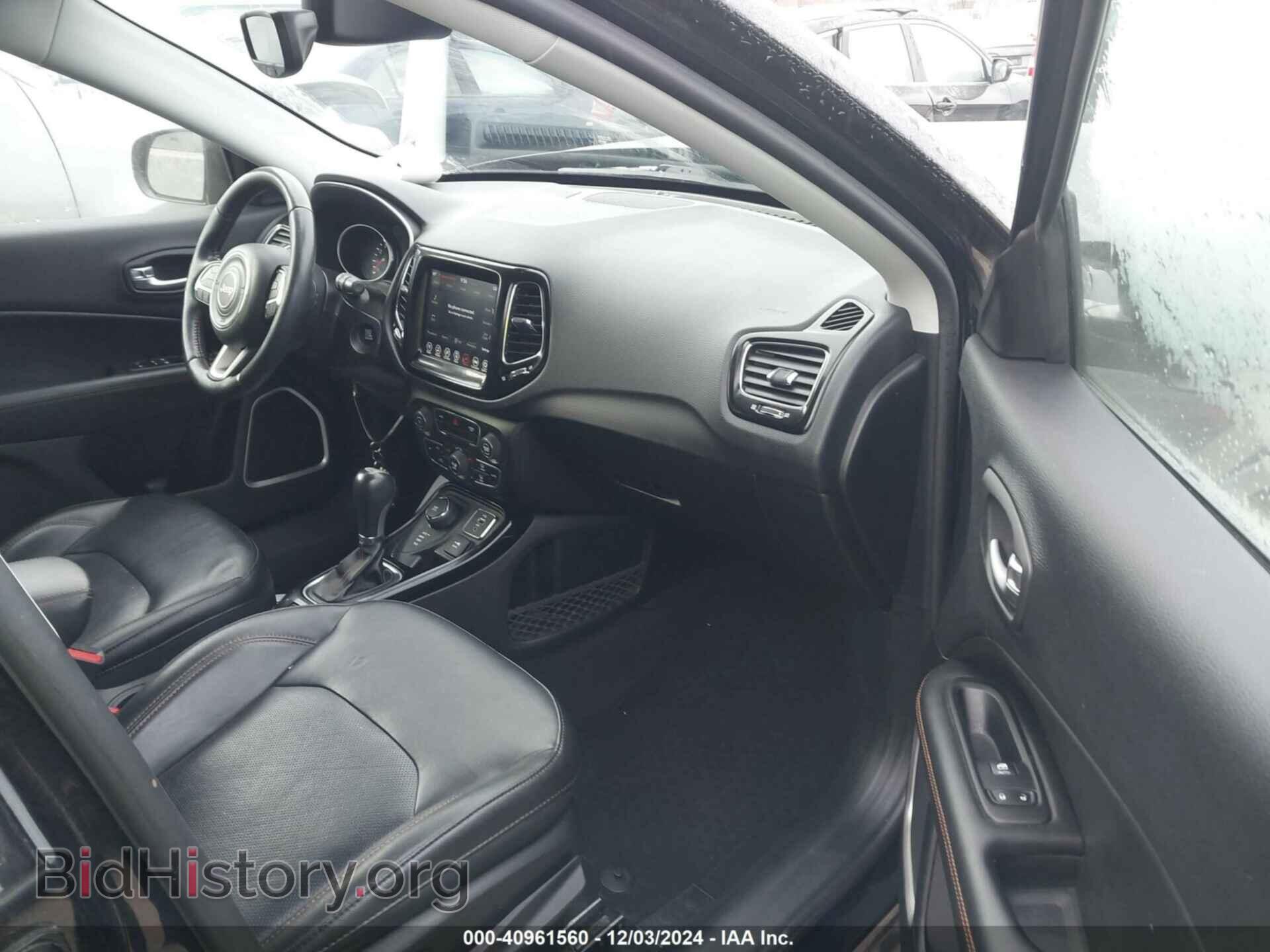 2018 JEEP COMPASS - VIN: 3C4NJDCB8JT373850 - Фото 5