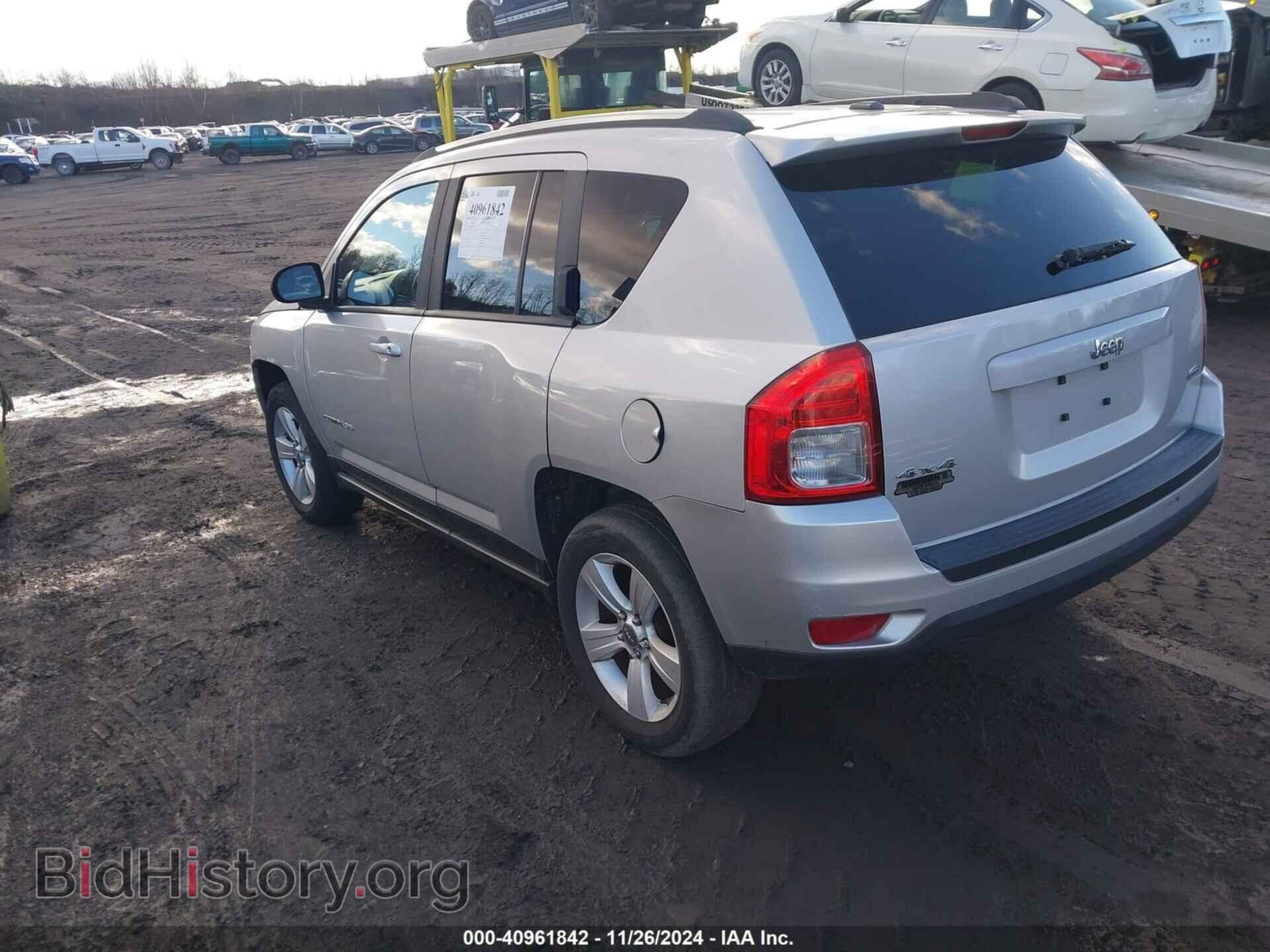 2012 JEEP COMPASS - VIN: 1C4NJDEB0CD686154 - Photo 3