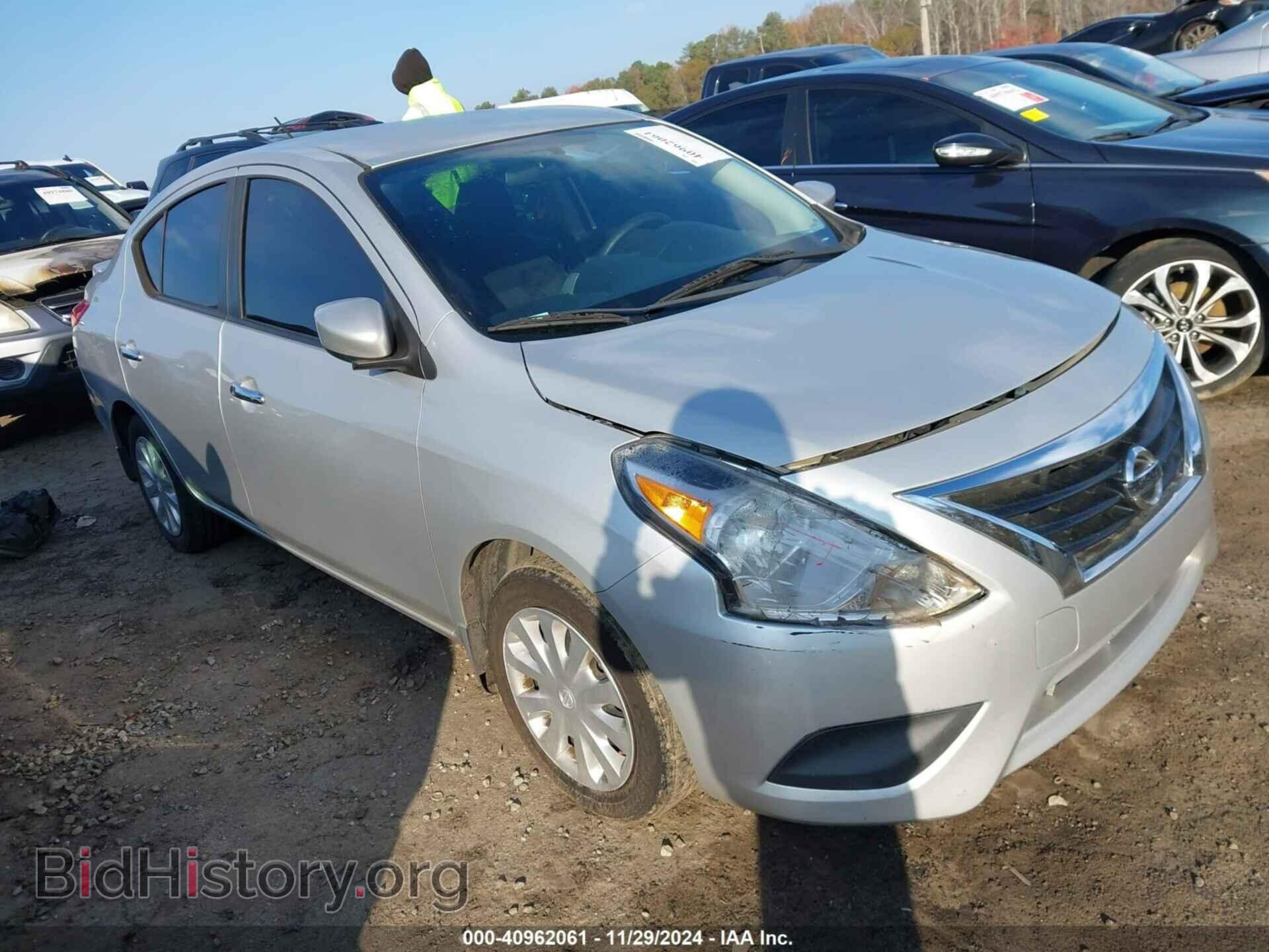 Photo 3N1CN7AP4HL890667 - NISSAN VERSA 2017