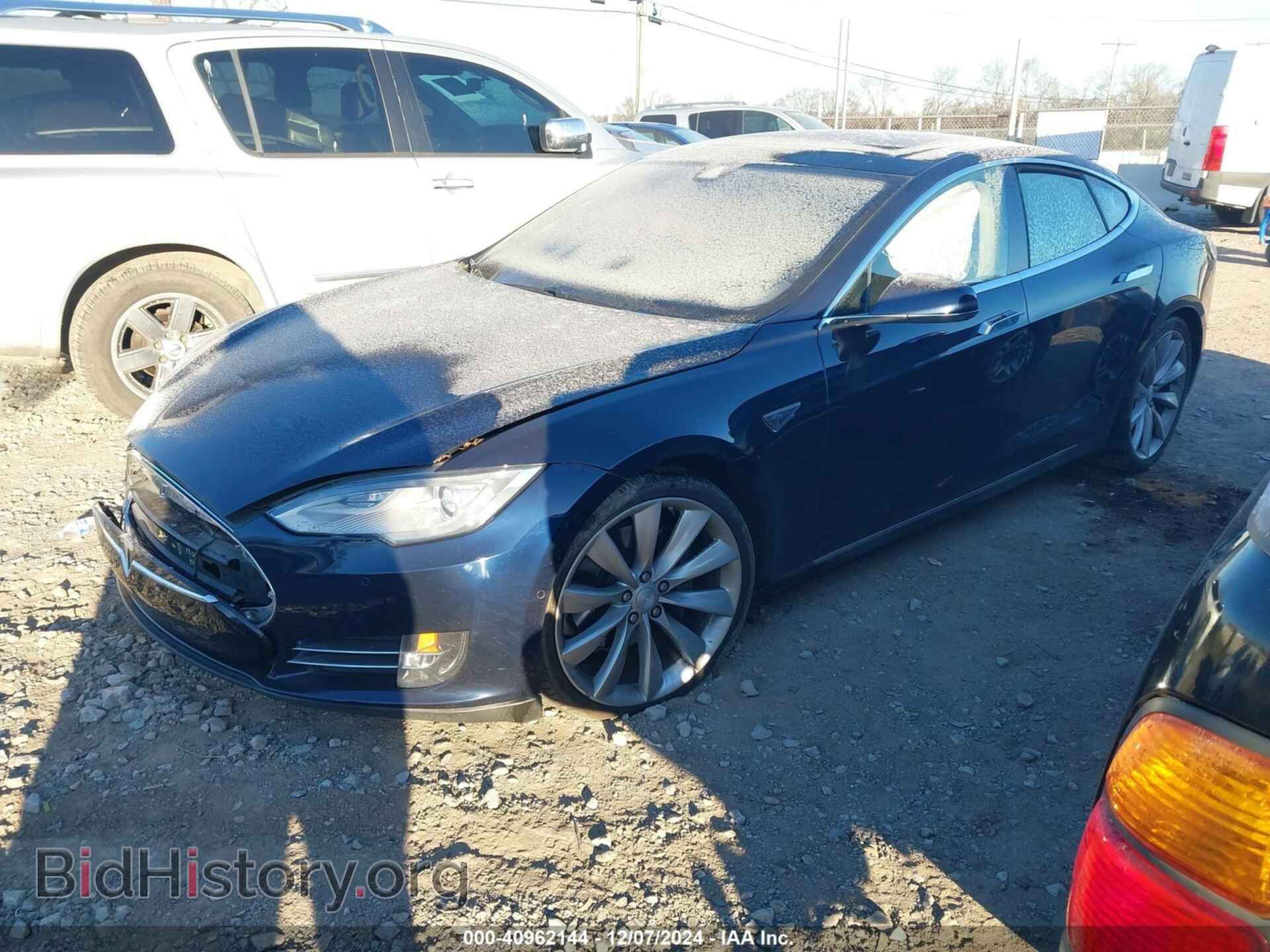 2014 TESLA MODEL S - VIN: 5YJSA1S16EFP49914 - Photo 2