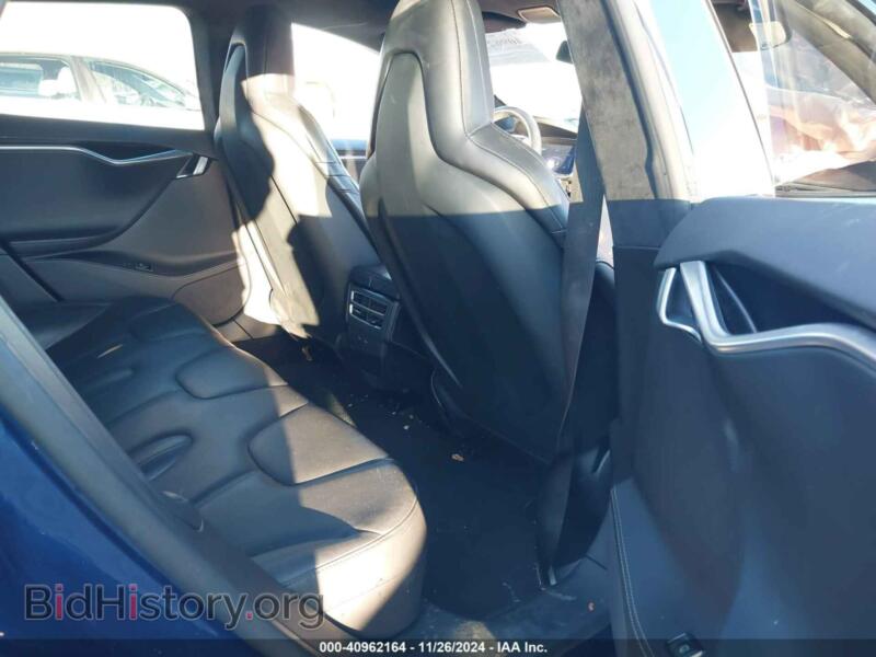 2016 Tesla MODEL S (VIN 5YJSA1E2XGF157746) — фото 8 из 15