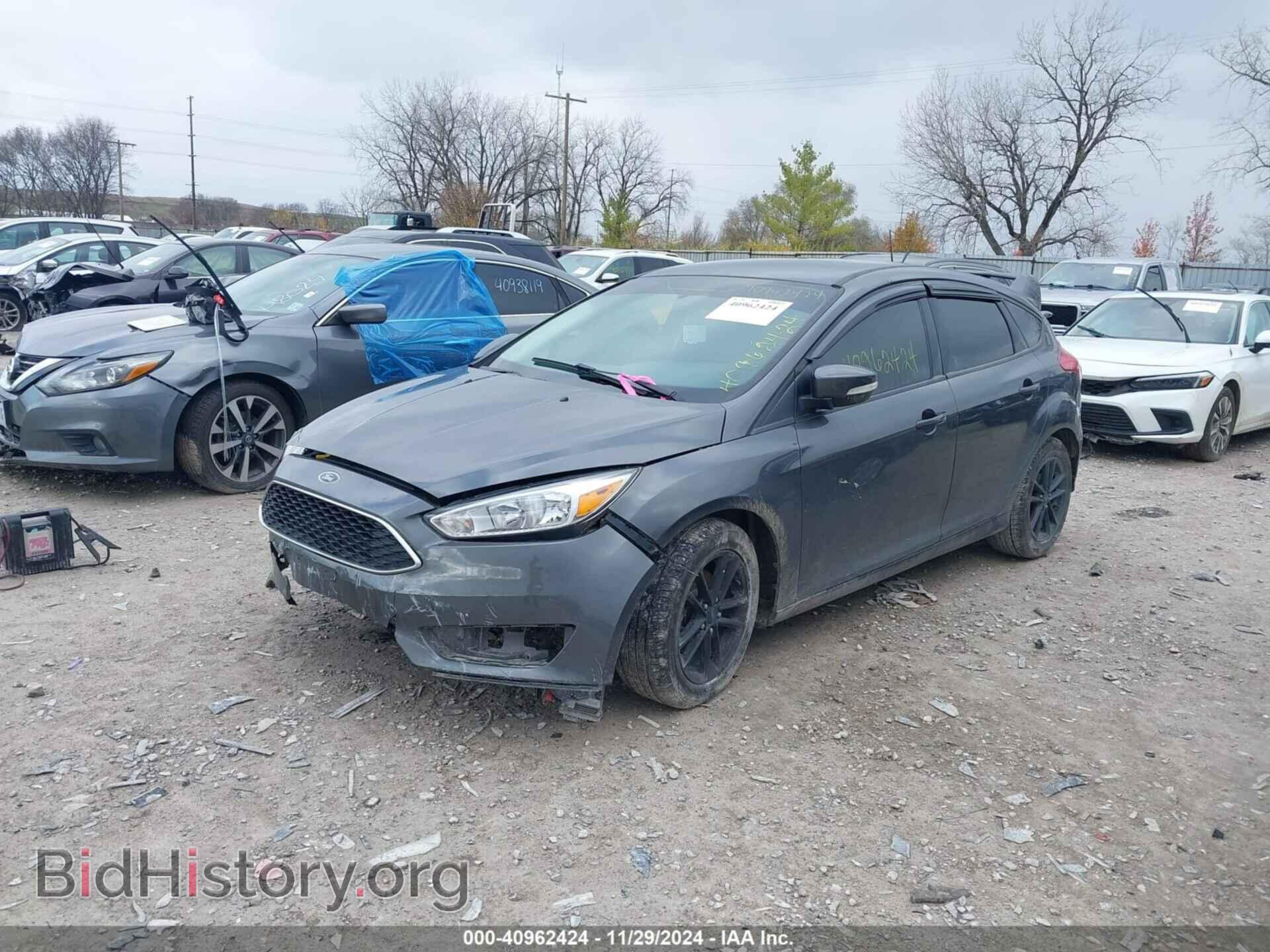 2017 FORD FOCUS - VIN: 1FADP3K21HL335751 - Фото 2
