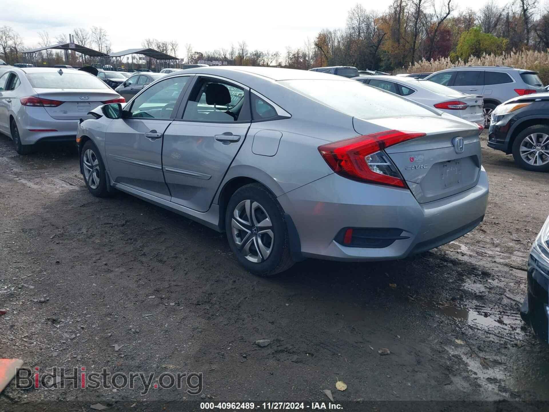 2017 HONDA CIVIC - VIN: 19XFC2F66HE210825 - Фото 3
