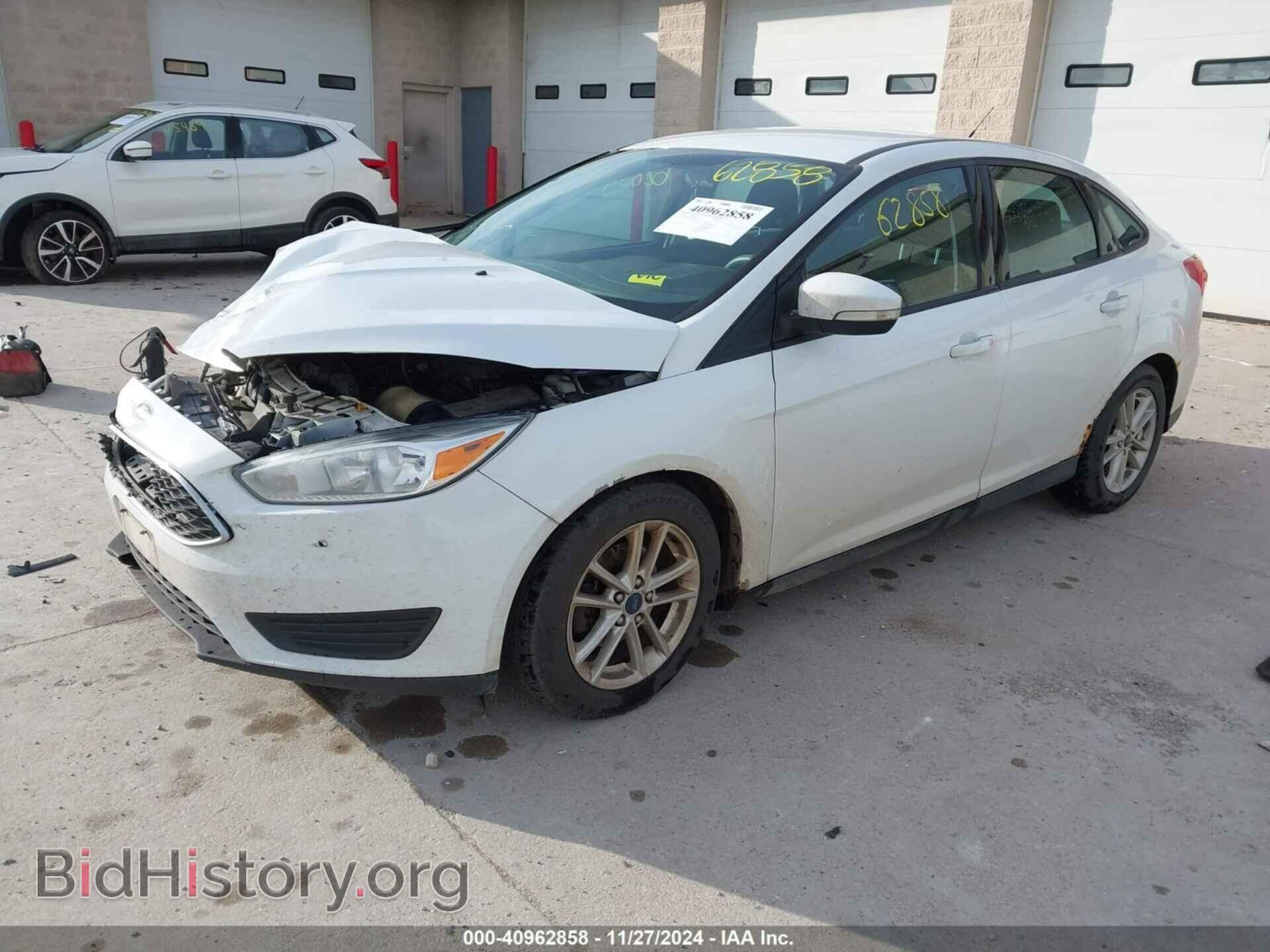 2016 FORD FOCUS - VIN: 1FADP3F26GL298060 - Фото 2