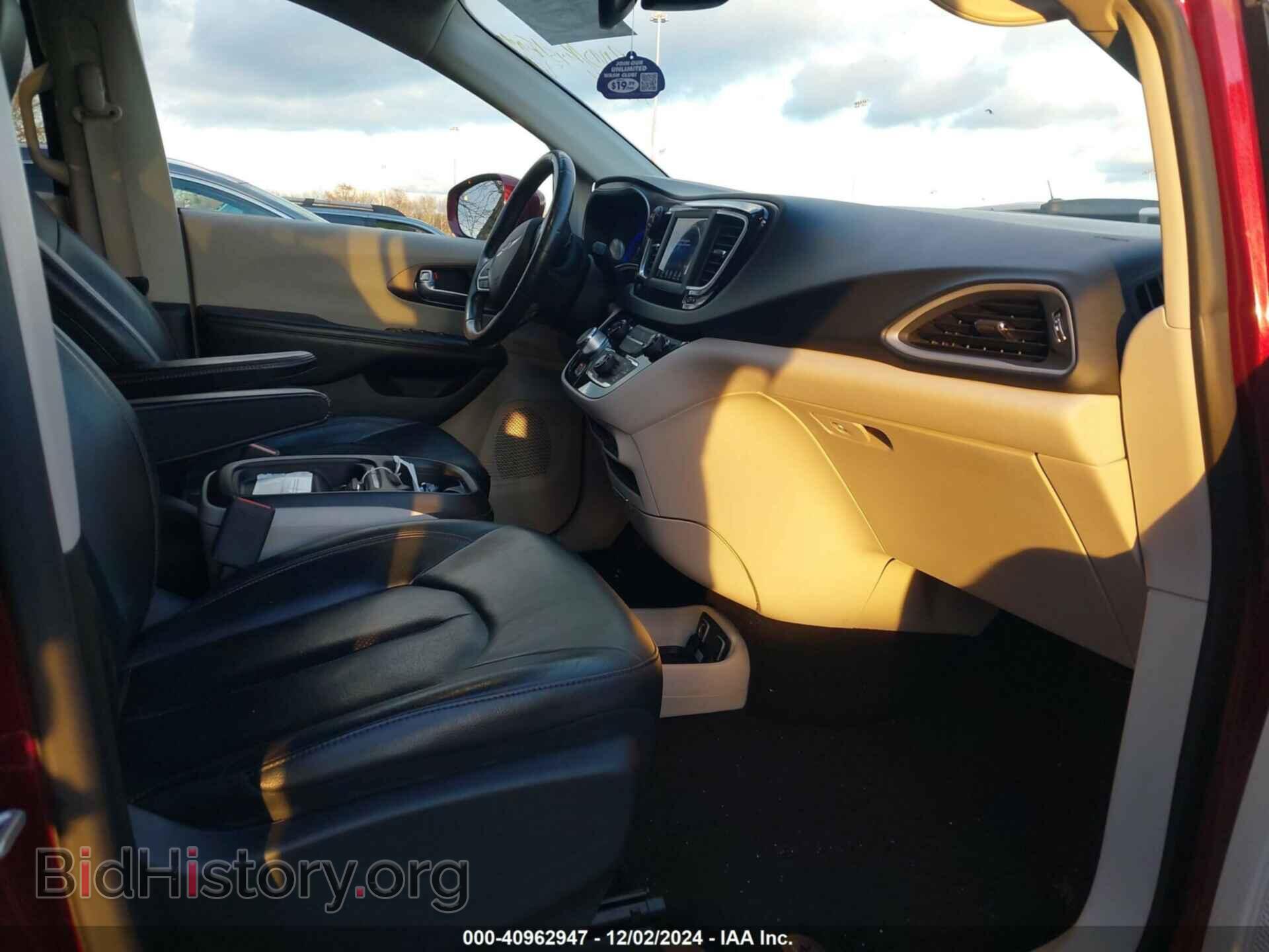 2019 CHRYSLER PACIFICA - VIN: 2C4RC1BG1KR561184 - Photo 5