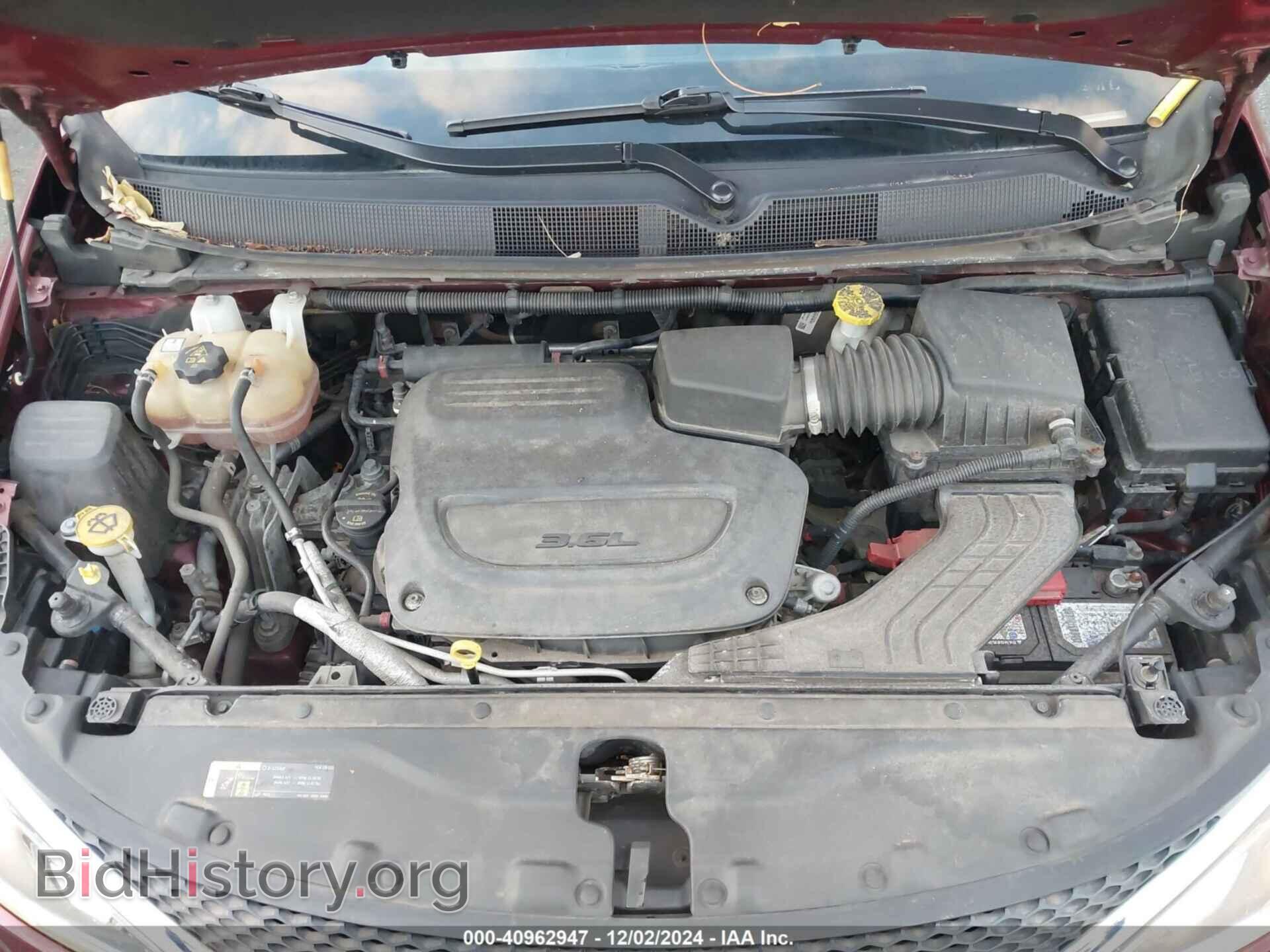 2019 CHRYSLER PACIFICA - VIN: 2C4RC1BG1KR561184 - Photo 10