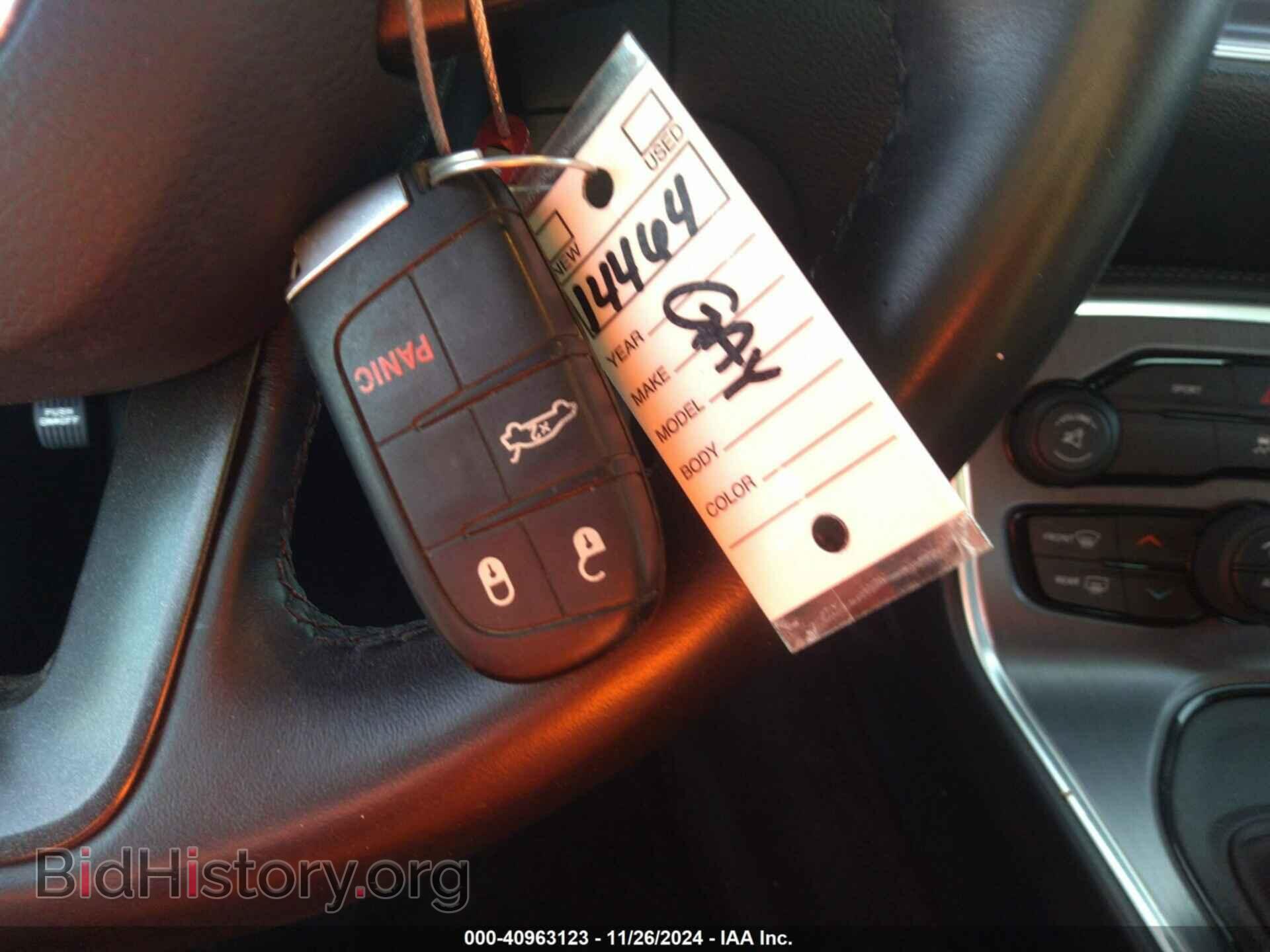 2016 DODGE CHALLENGER - VIN: 2C3CDZAG9GH200807 - Photo 11