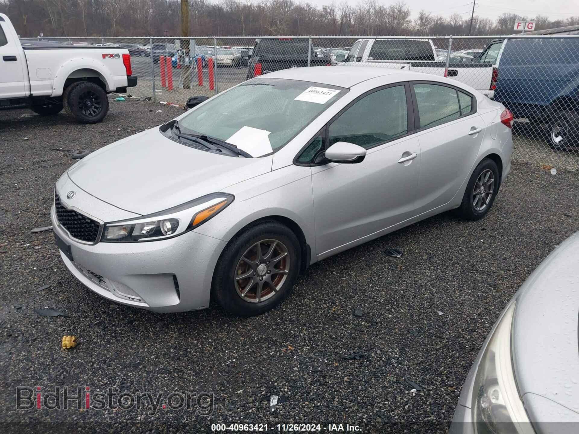 2017 KIA FORTE - VIN: 3KPFK4A7XHE092468 - Фото 2