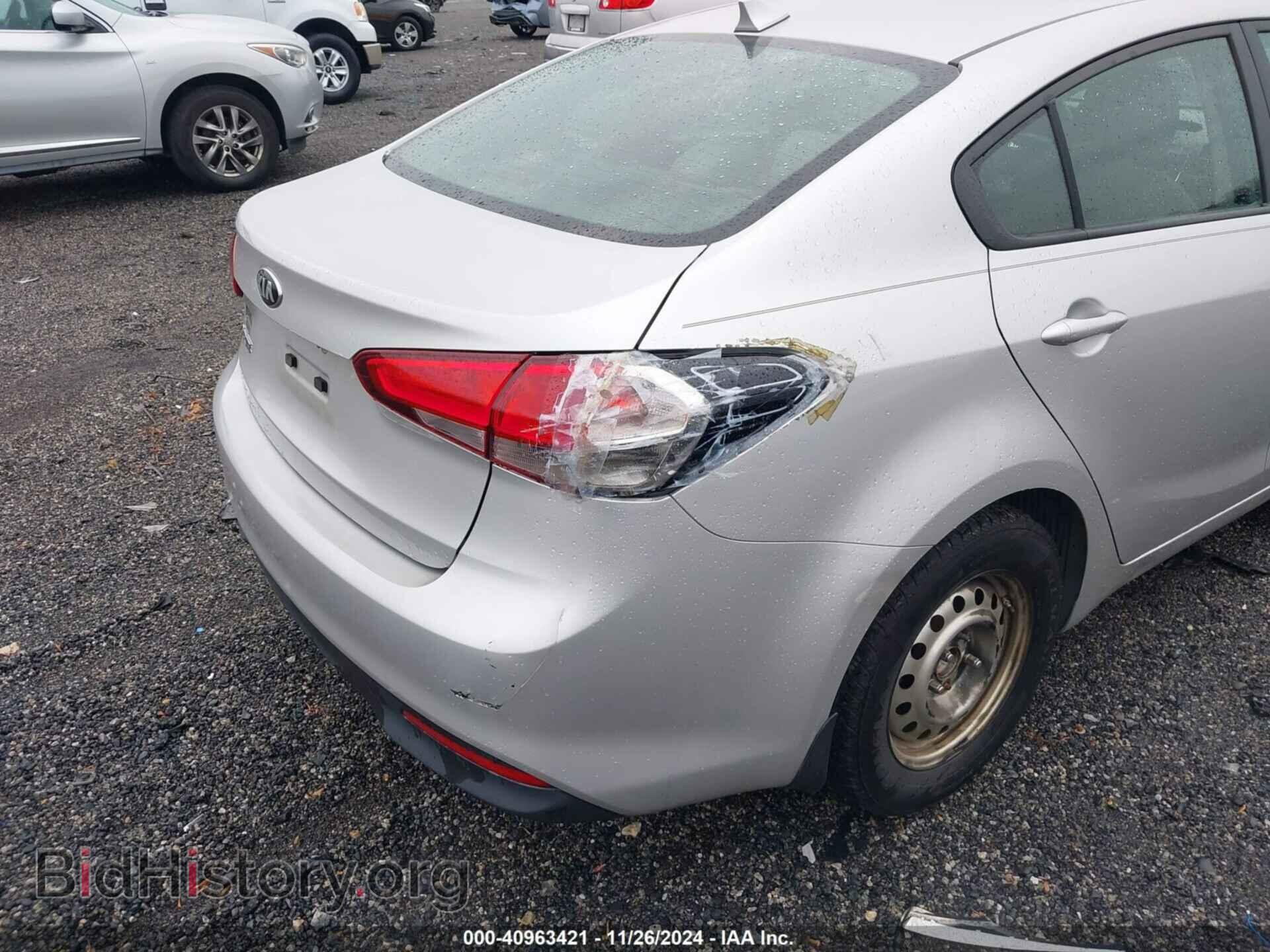 2017 KIA FORTE - VIN: 3KPFK4A7XHE092468 - Фото 6