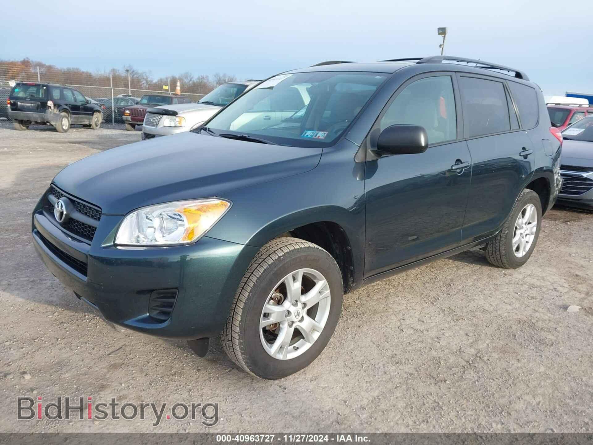 2011 TOYOTA RAV4 - VIN: 2T3BF4DV4BW115252 - Фото 2