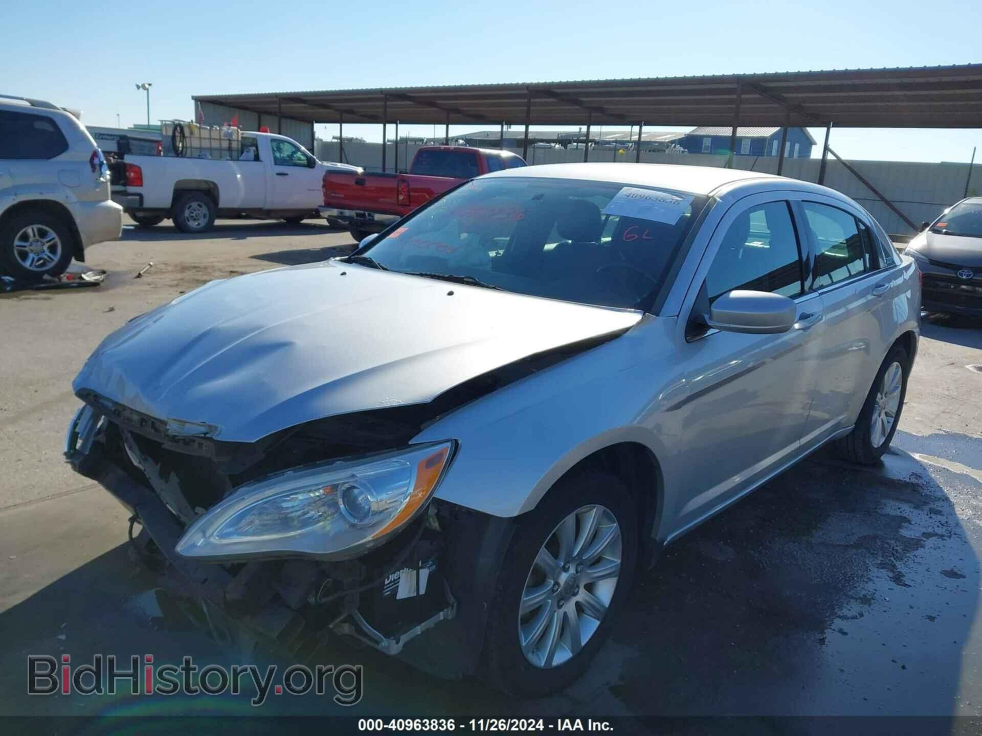 2012 CHRYSLER 200 - VIN: 1C3CCBBB9CN164101 - Photo 2