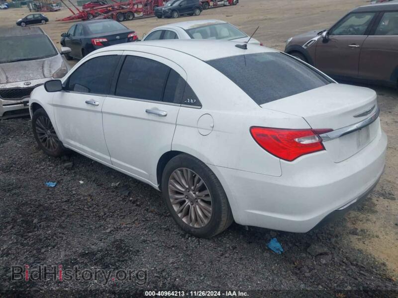 2011 Chrysler 200 (VIN 1C3BC2FB3BN613115) — фото 3 из 10
