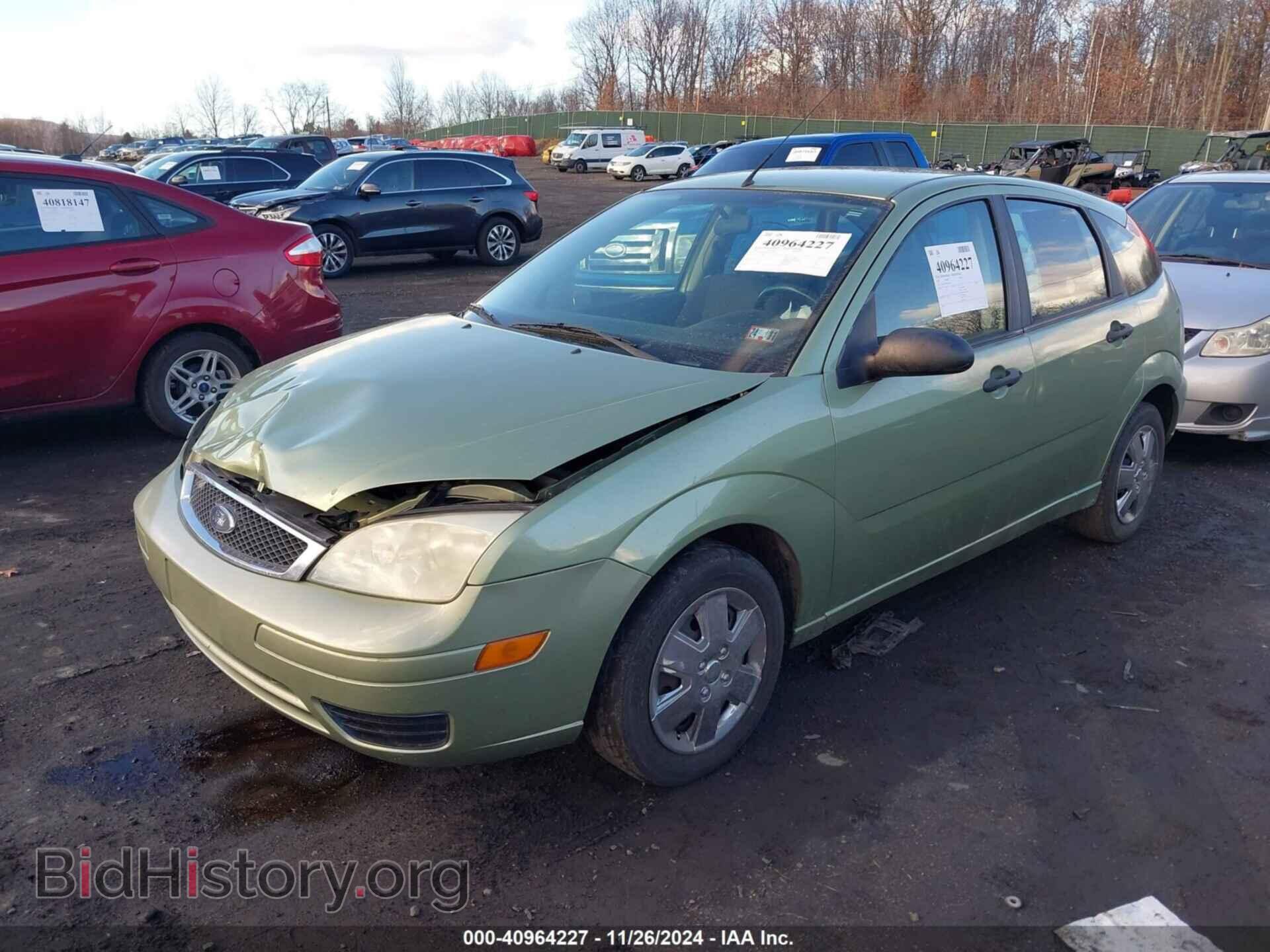 2007 FORD FOCUS - VIN: 1FAHP37N97W136769 - Фото 2
