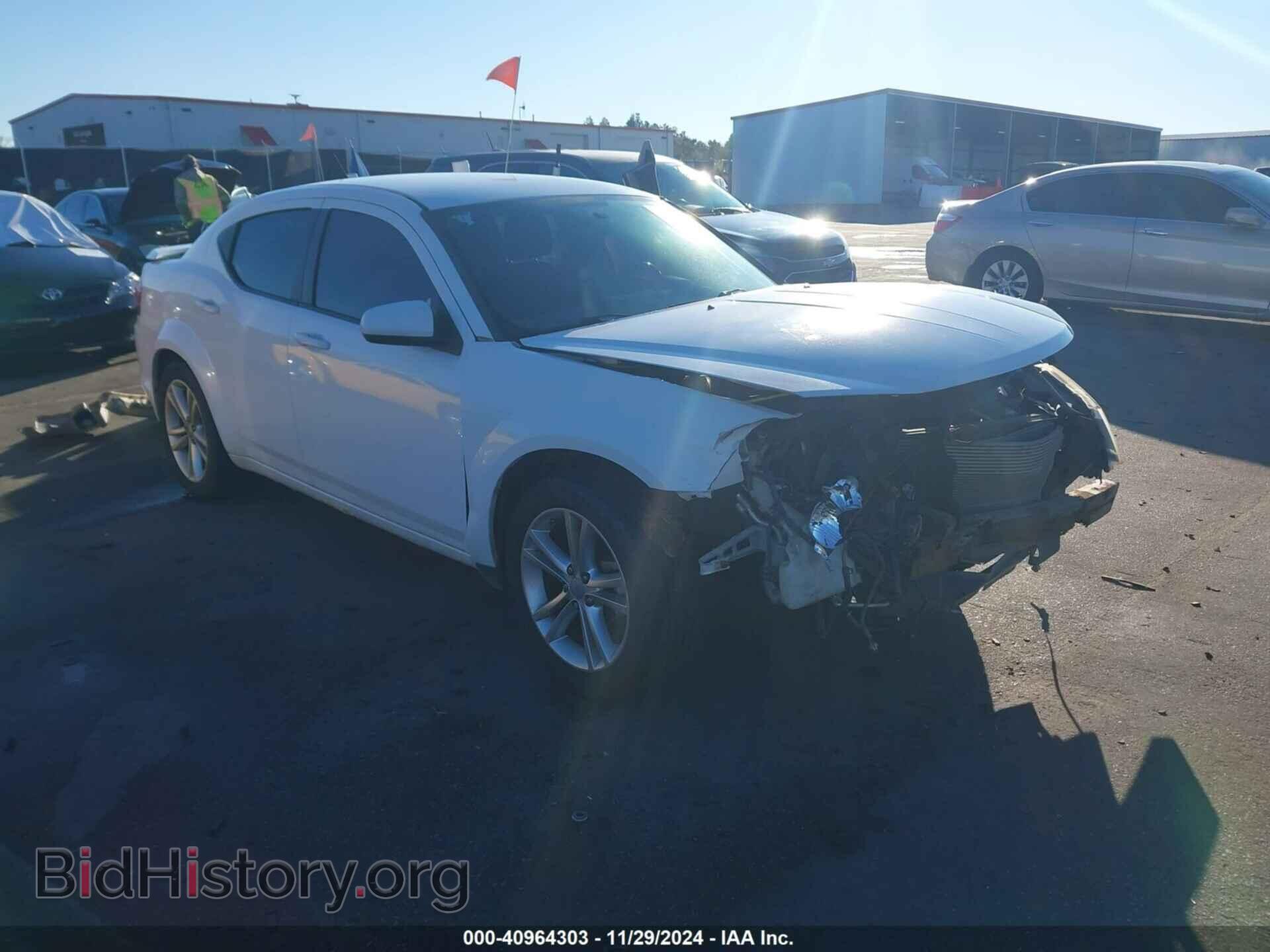 Photo 1B3BD1FB5BN561569 - DODGE AVENGER 2011