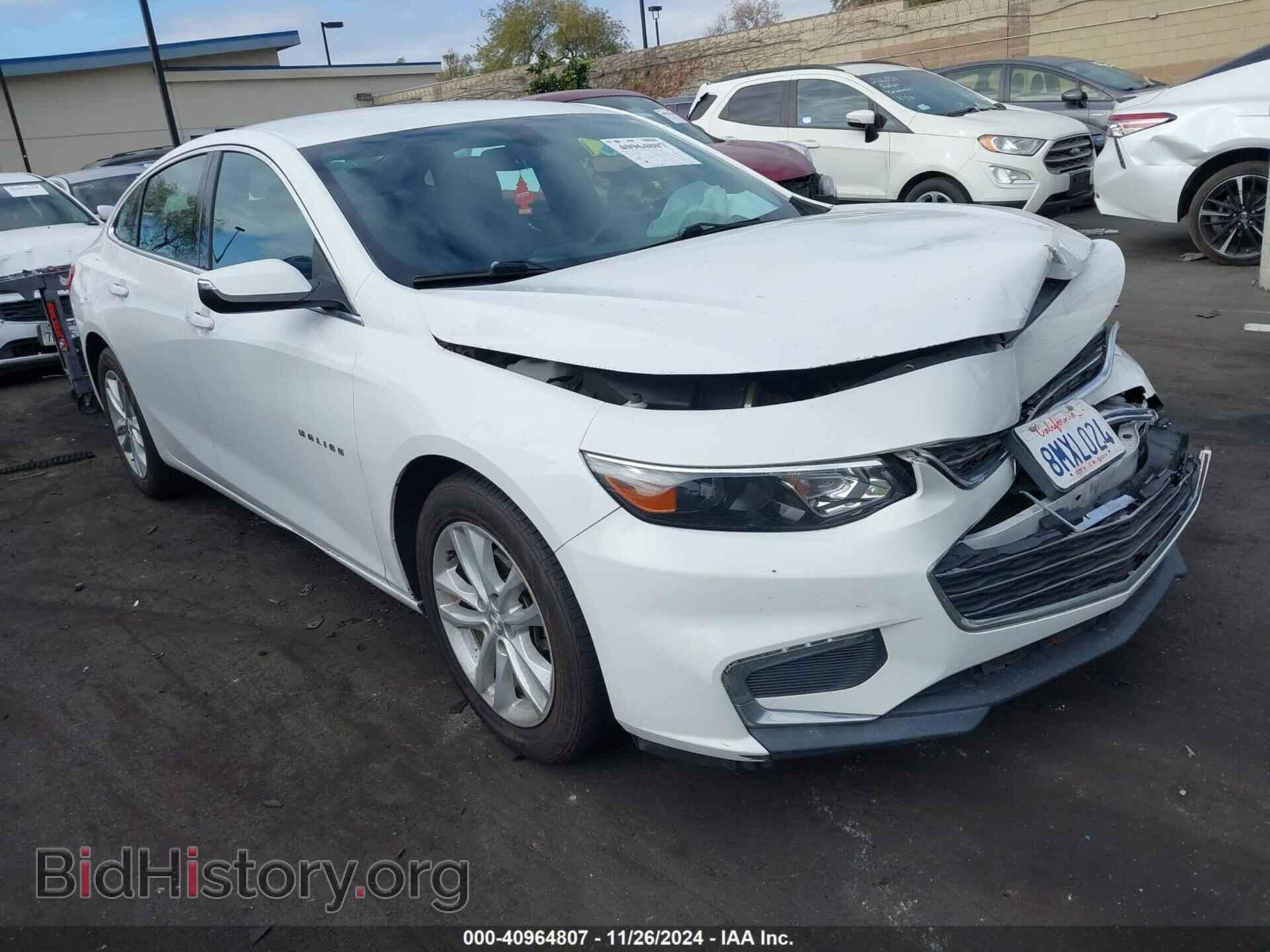 Photo 1G1ZD5ST6JF174226 - CHEVROLET MALIBU 2018