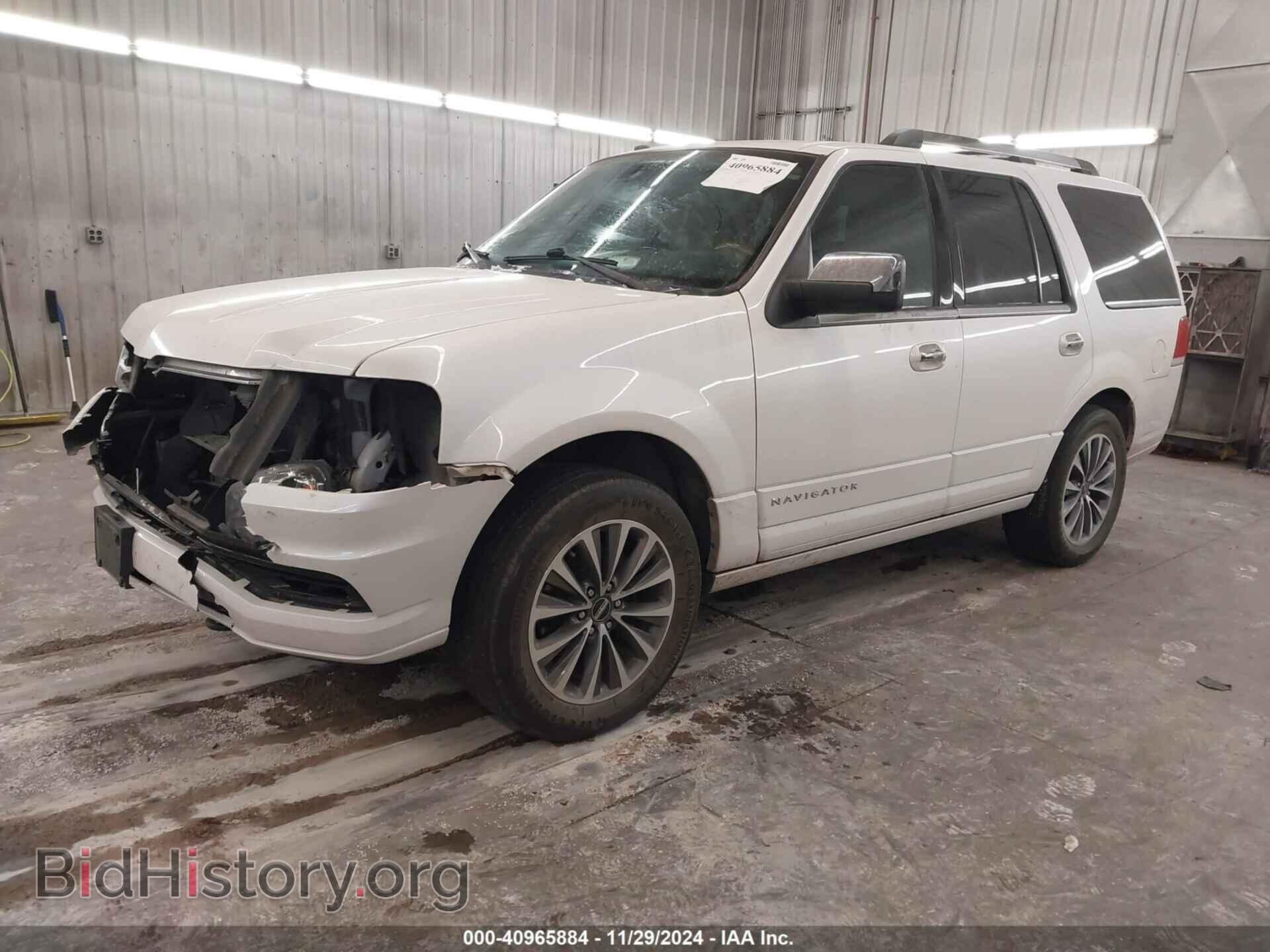 2017 LINCOLN NAVIGATOR - VIN: 5LMJJ2JTXHEL08029 - Фото 2