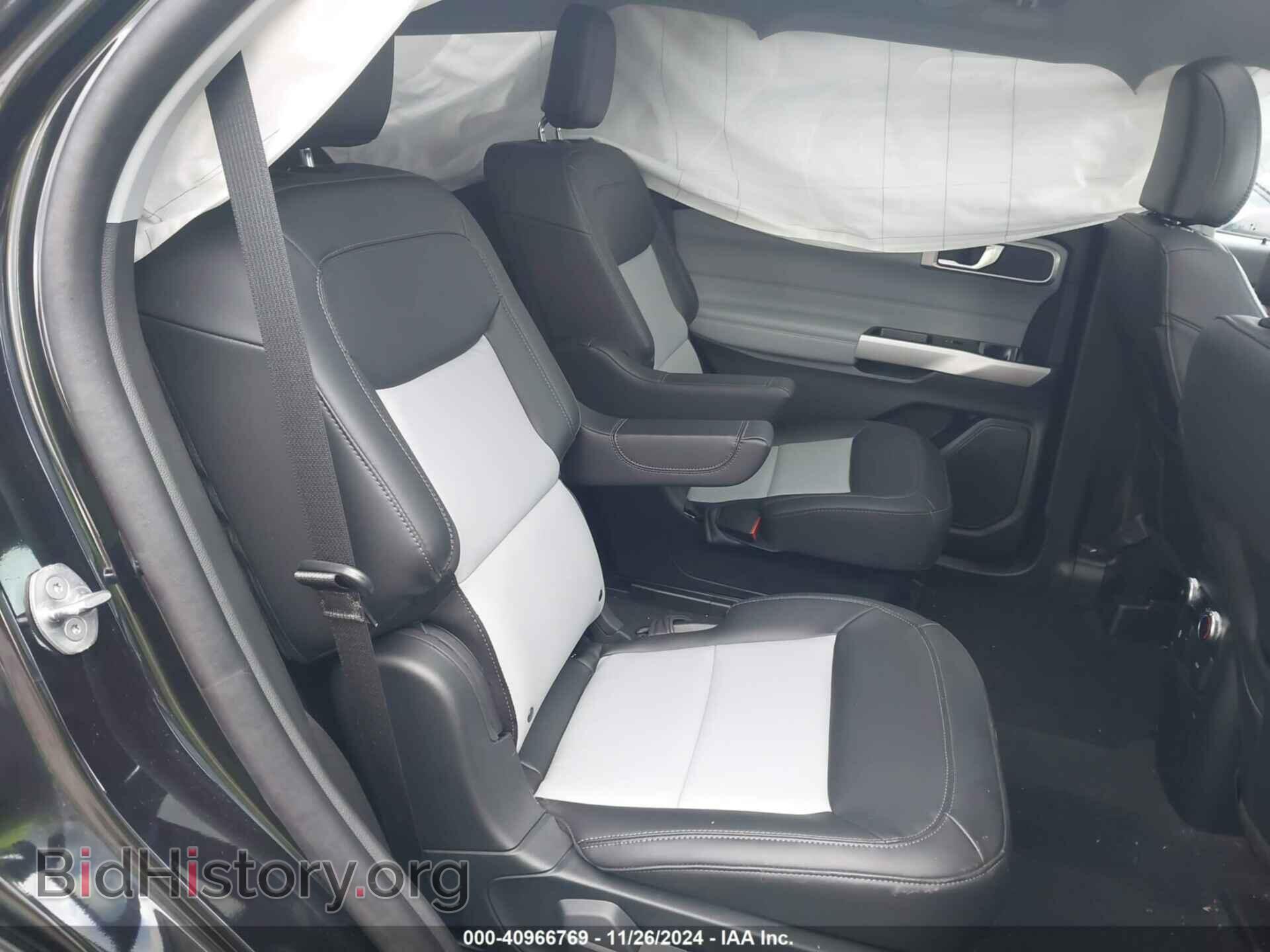 2023 FORD EXPLORER - VIN: 1FMSK8DHXPGB92770 - Photo 8