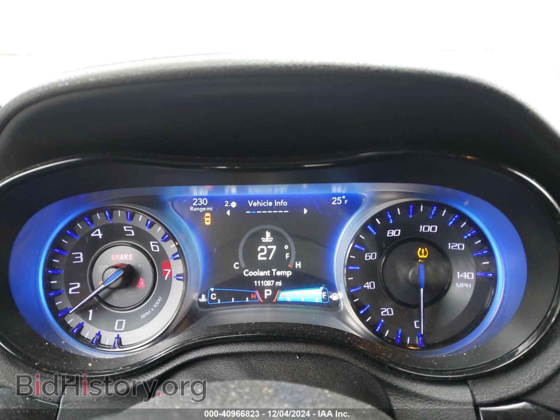 2018 CHRYSLER 300 - VIN: 2C3CCAGG3JH267406 - Фото 7