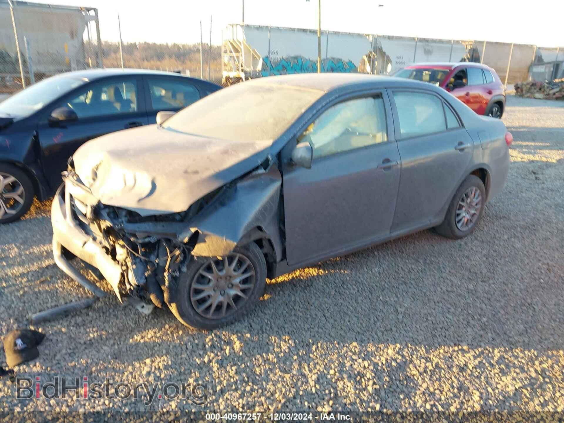 2011 TOYOTA COROLLA - VIN: 2T1BU4EEXBC636684 - Фото 2
